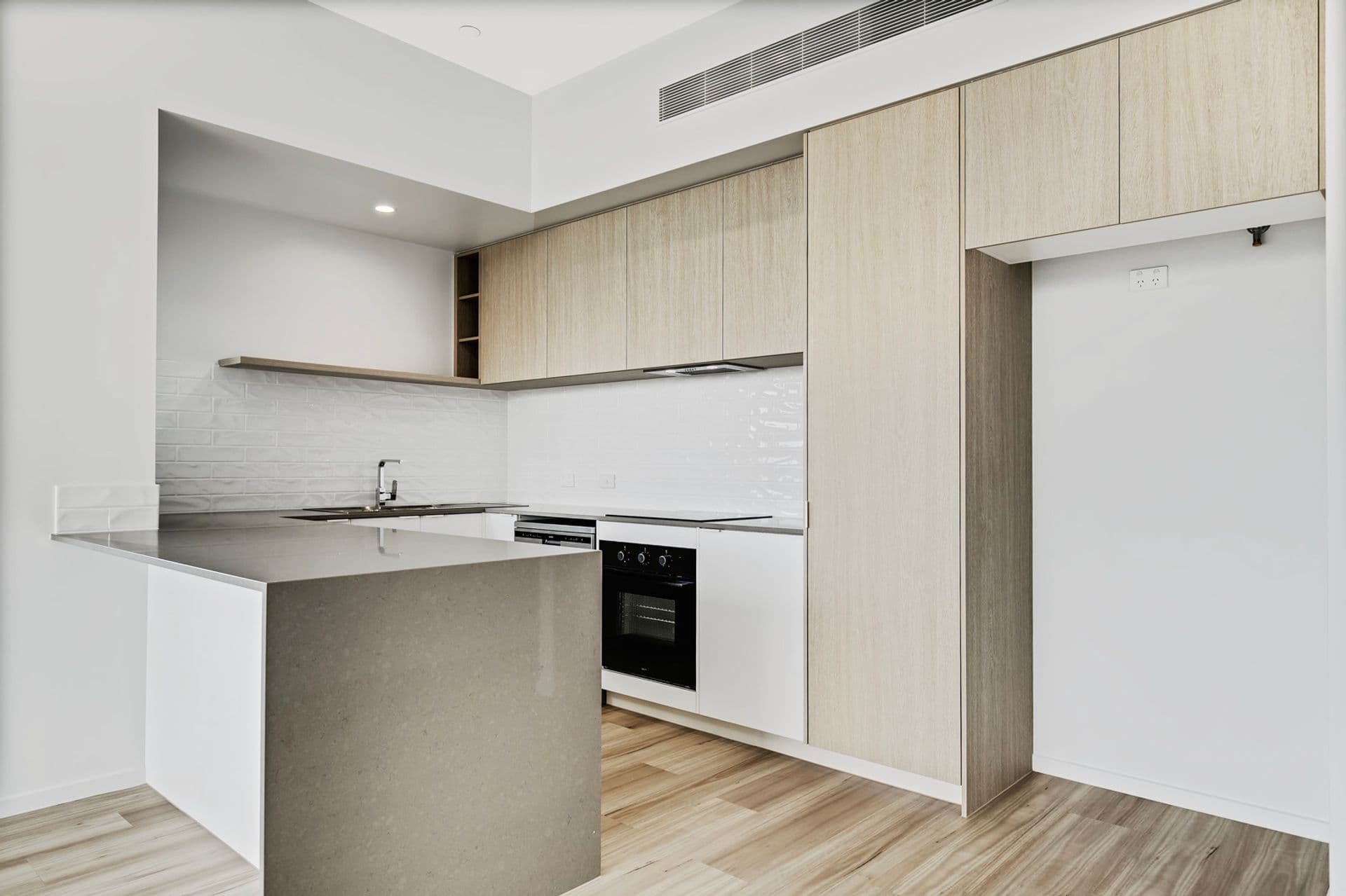 4/14 Norman Avenue, Maroochydore, QLD, 4558, Maroochydore - Thumbnail 2