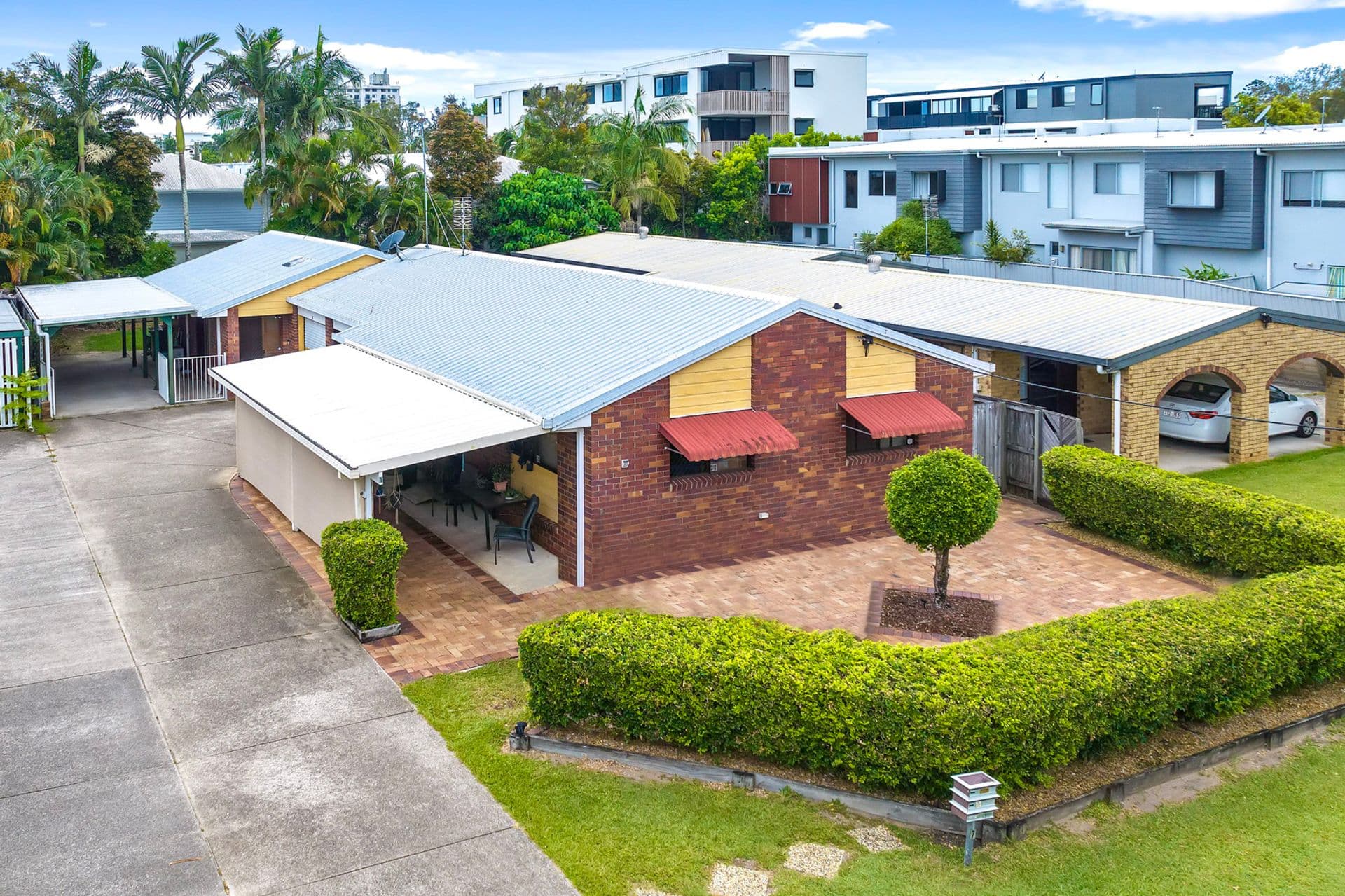 1/7 Kenewin Avenue, Maroochydore, QLD, 4558, Maroochydore - Thumbnail 2