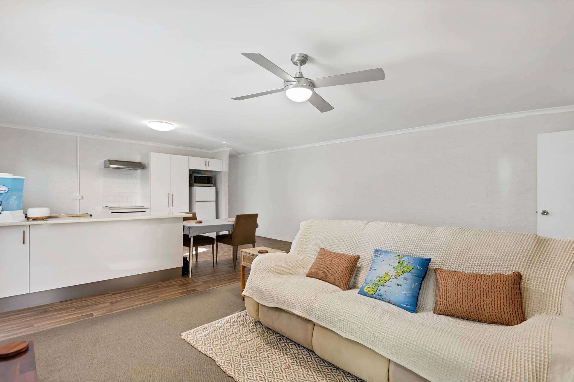 2/35 Hinley Avenue, Maroochydore, QLD, 4558, Maroochydore - Thumbnail 3