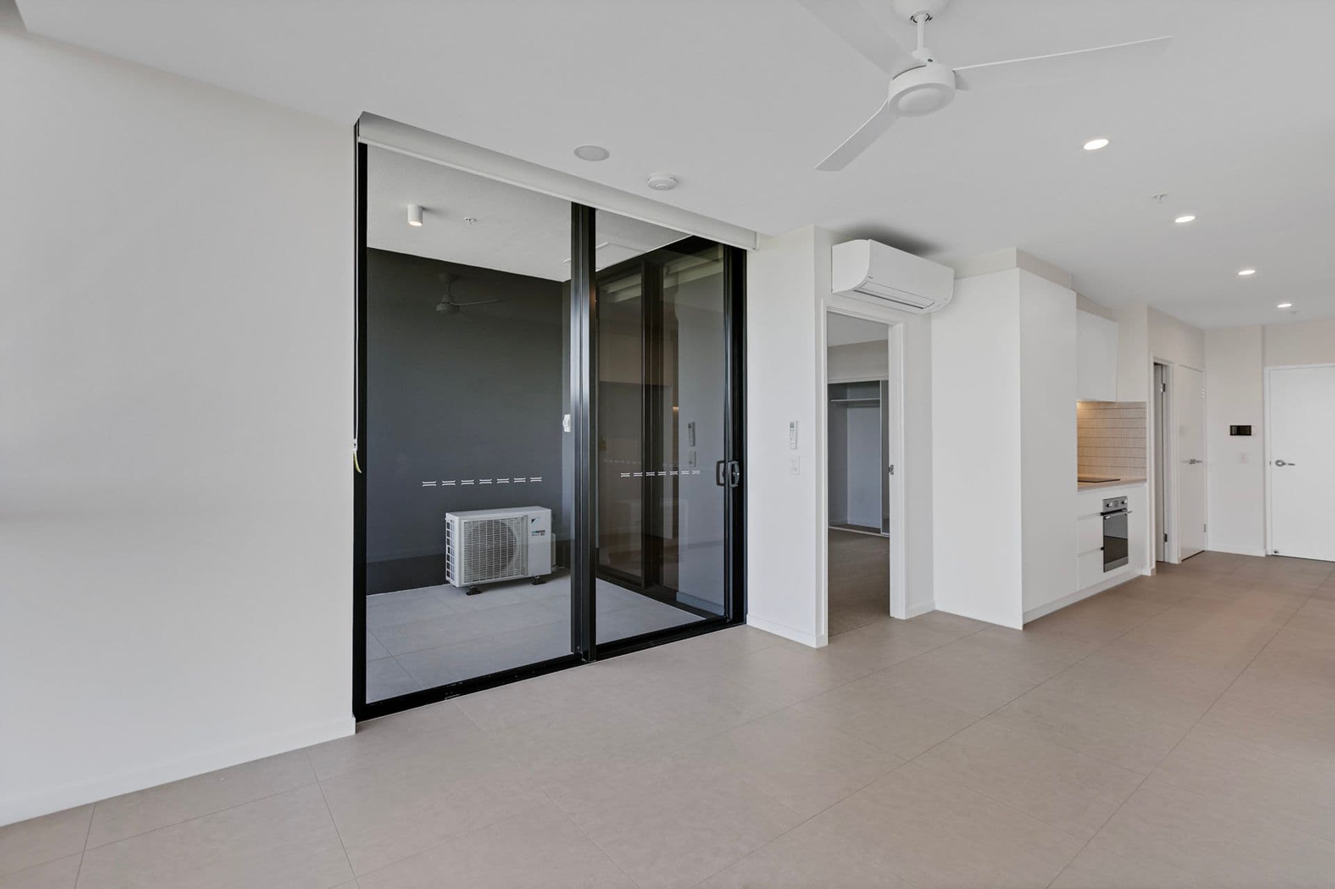1411/12 South Sea Islander Way, Maroochydore, QLD, 4558, Maroochydore - Thumbnail 6