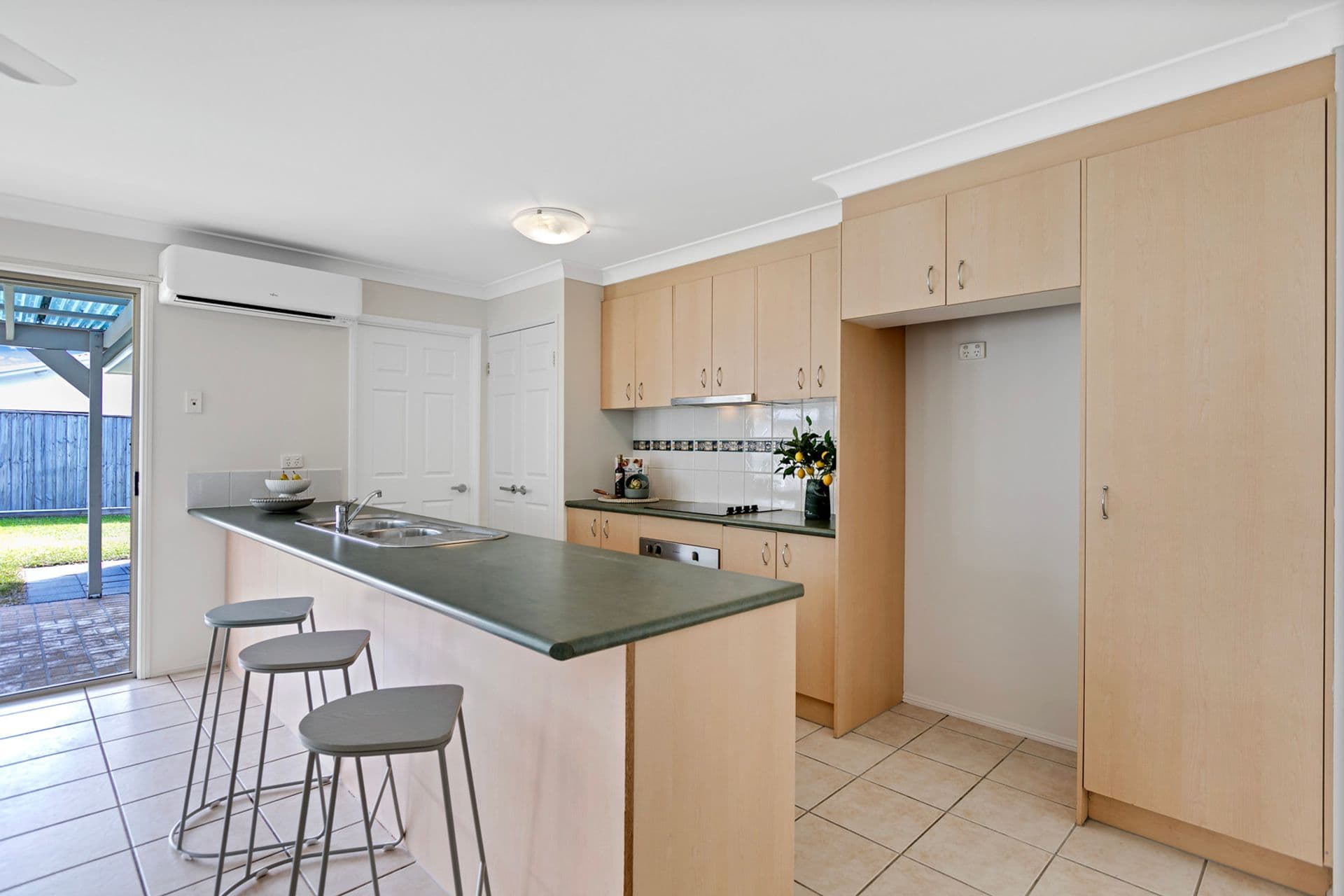 4 Oakdale Drive, Sippy Downs, QLD, 4556, Sippy Downs - Thumbnail 6