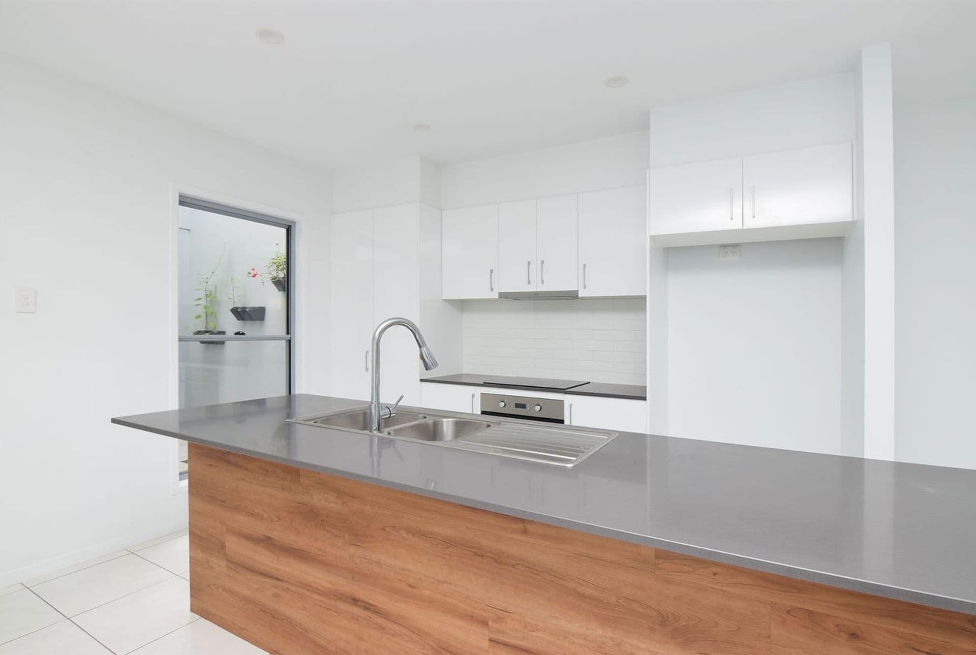 20 Tinnanbar Terrace, Maroochydore, QLD, 4558, Maroochydore - Thumbnail 2