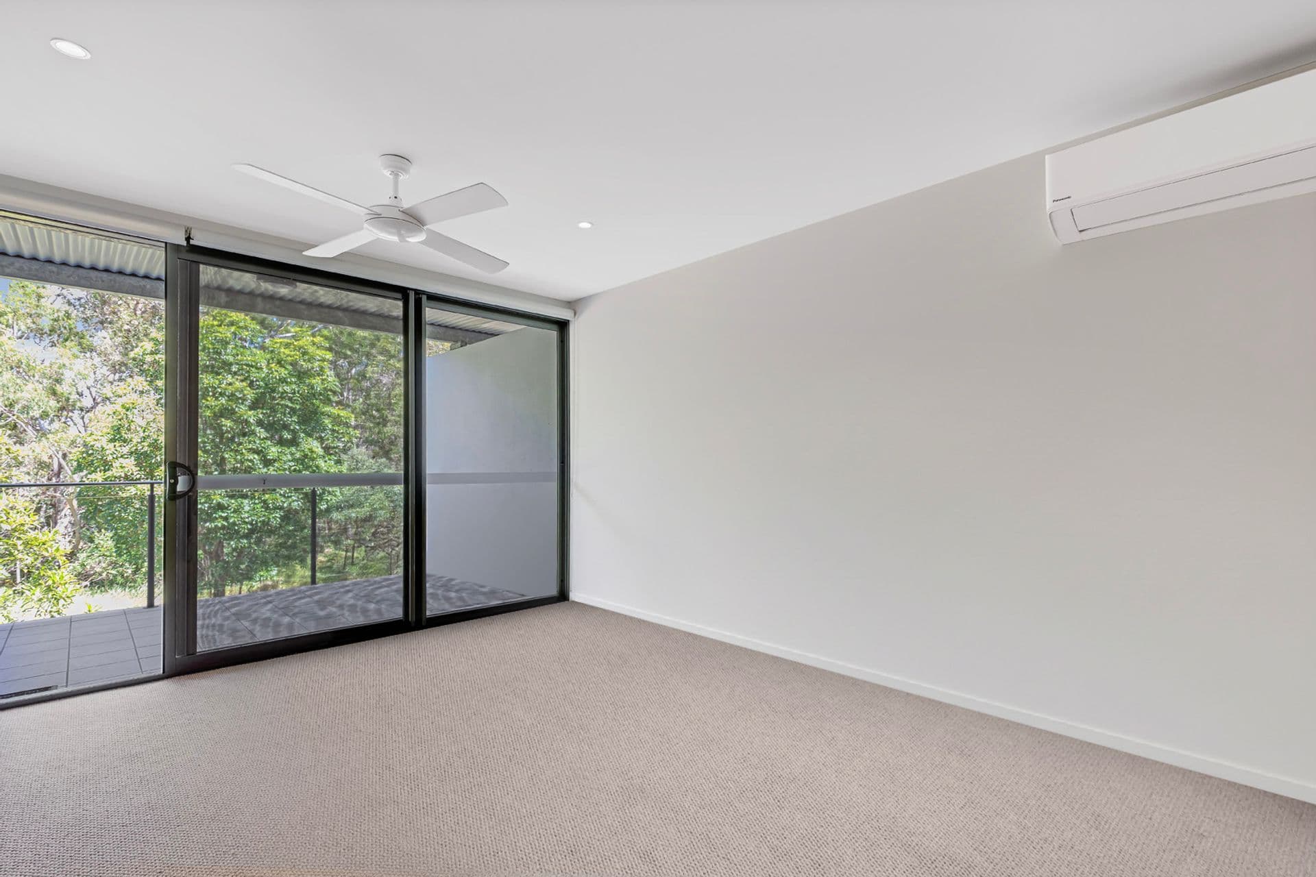 318/1 Fiji Court, Parrearra, QLD, 4575, Parrearra - Thumbnail 4