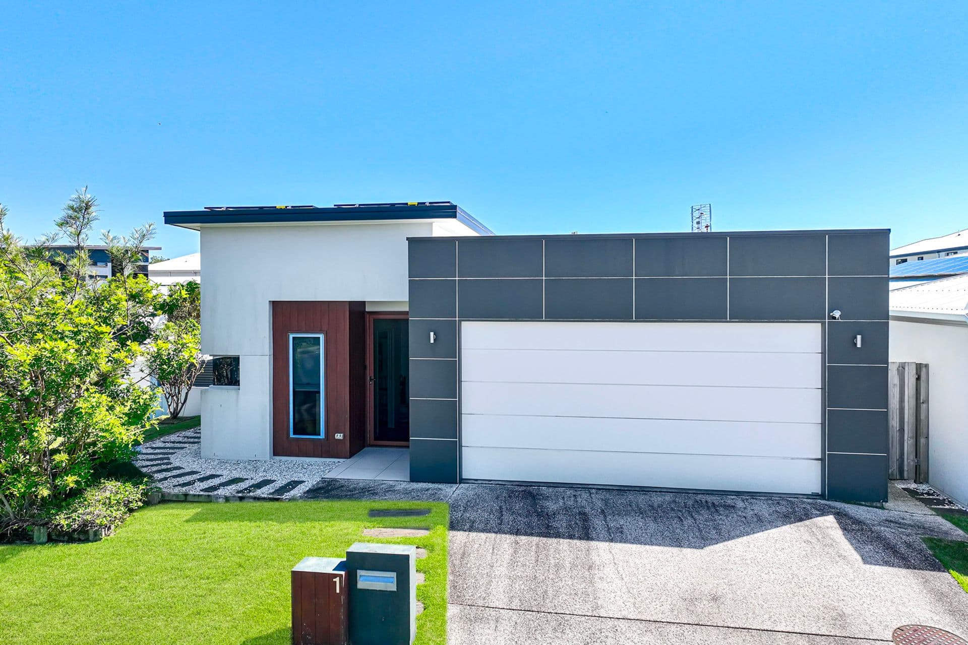 92 Duporth Ave, Maroochydore, QLD, 4558, Mountain Creek - Thumbnail 3
