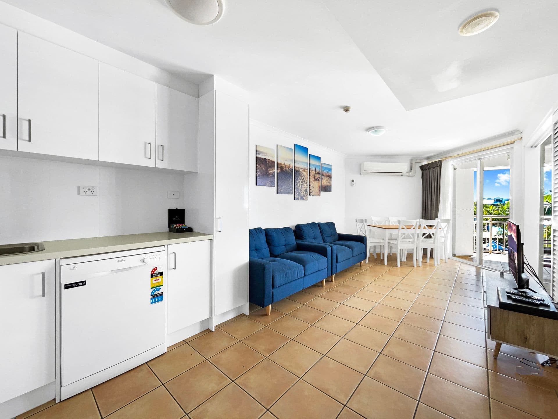 407/180 Alexandra Parade, Alexandra Headland, QLD, 4572, Alexandra Headland - Thumbnail 3