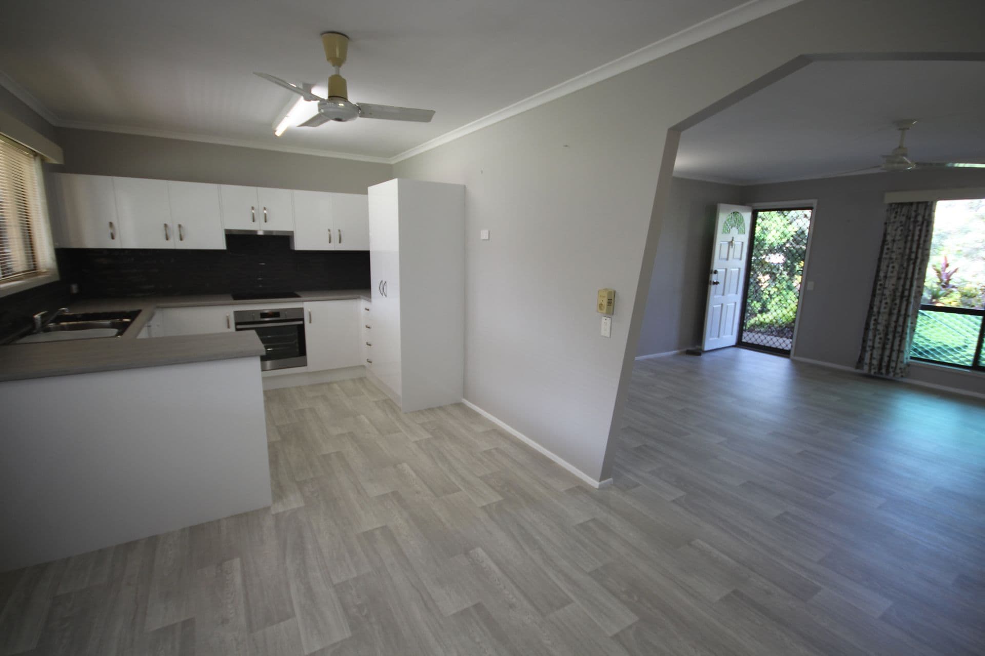 92 Duporth Ave, Maroochydore, QLD, 4558, Maroochydore - Thumbnail 3