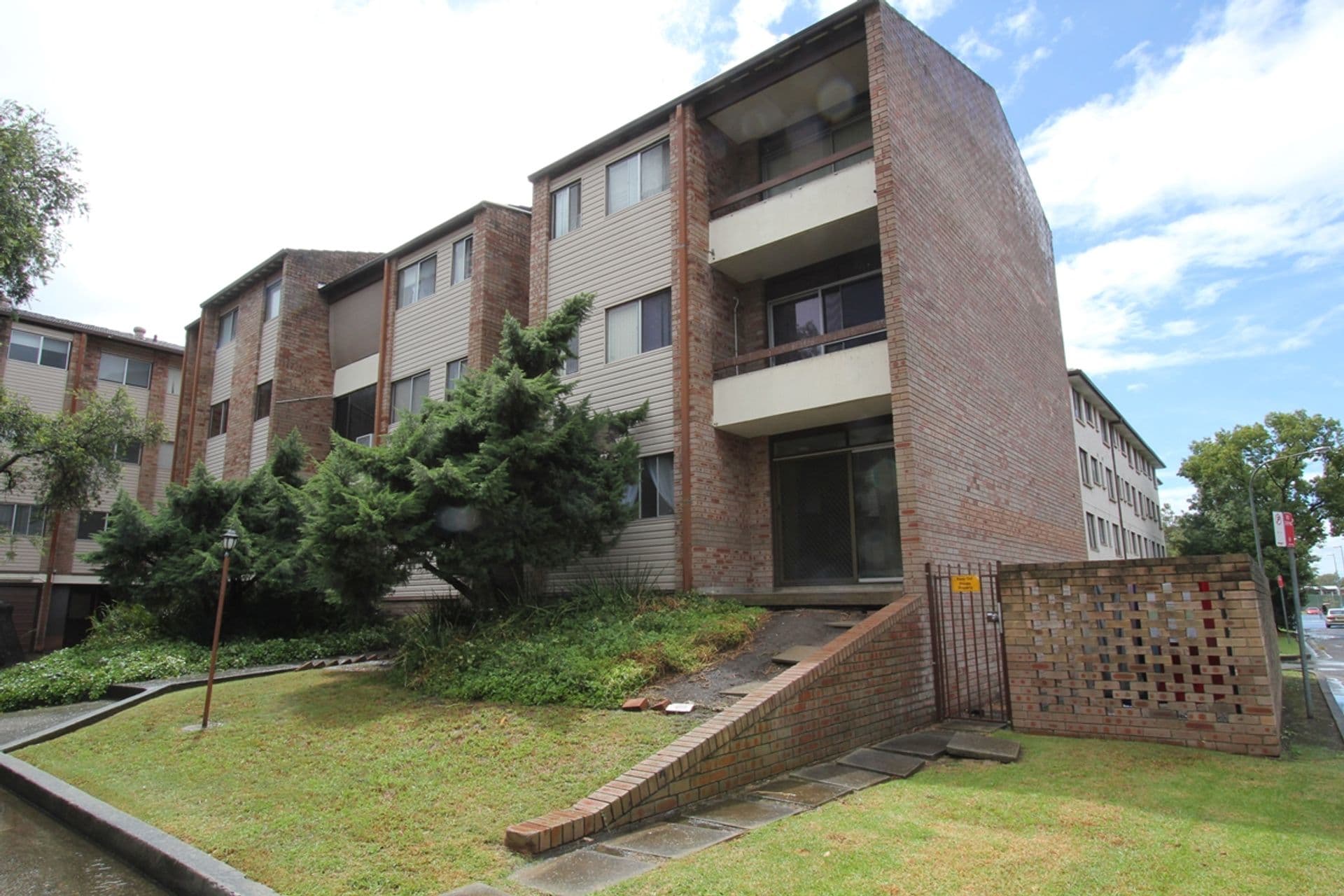 23/26-30 Remembrance Drive, Warwick Farm, NSW, 2170, Warwick Farm - Image 1