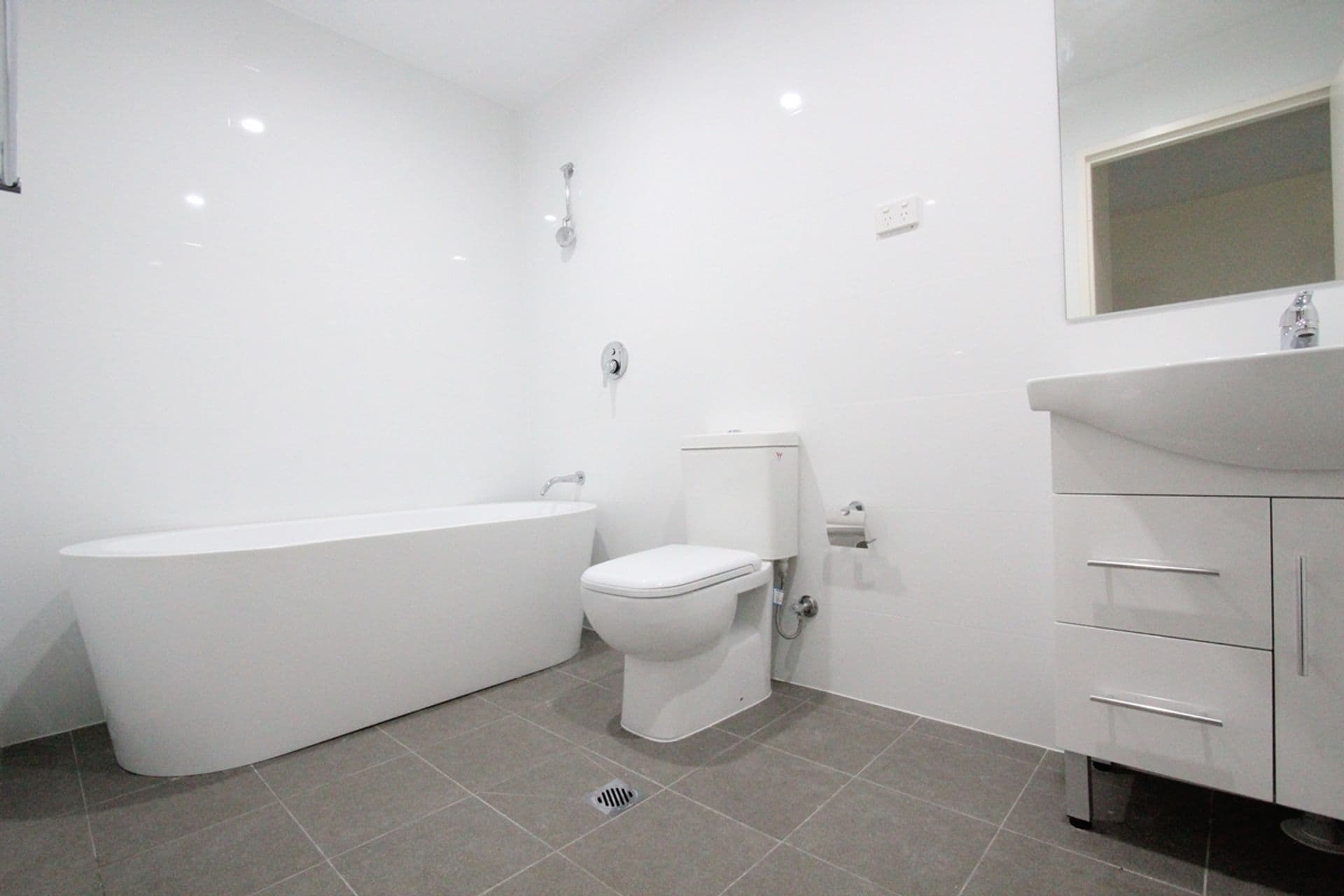 96/1 Browne Parade, Liverpool, NSW, 2170, Liverpool - Thumbnail 4