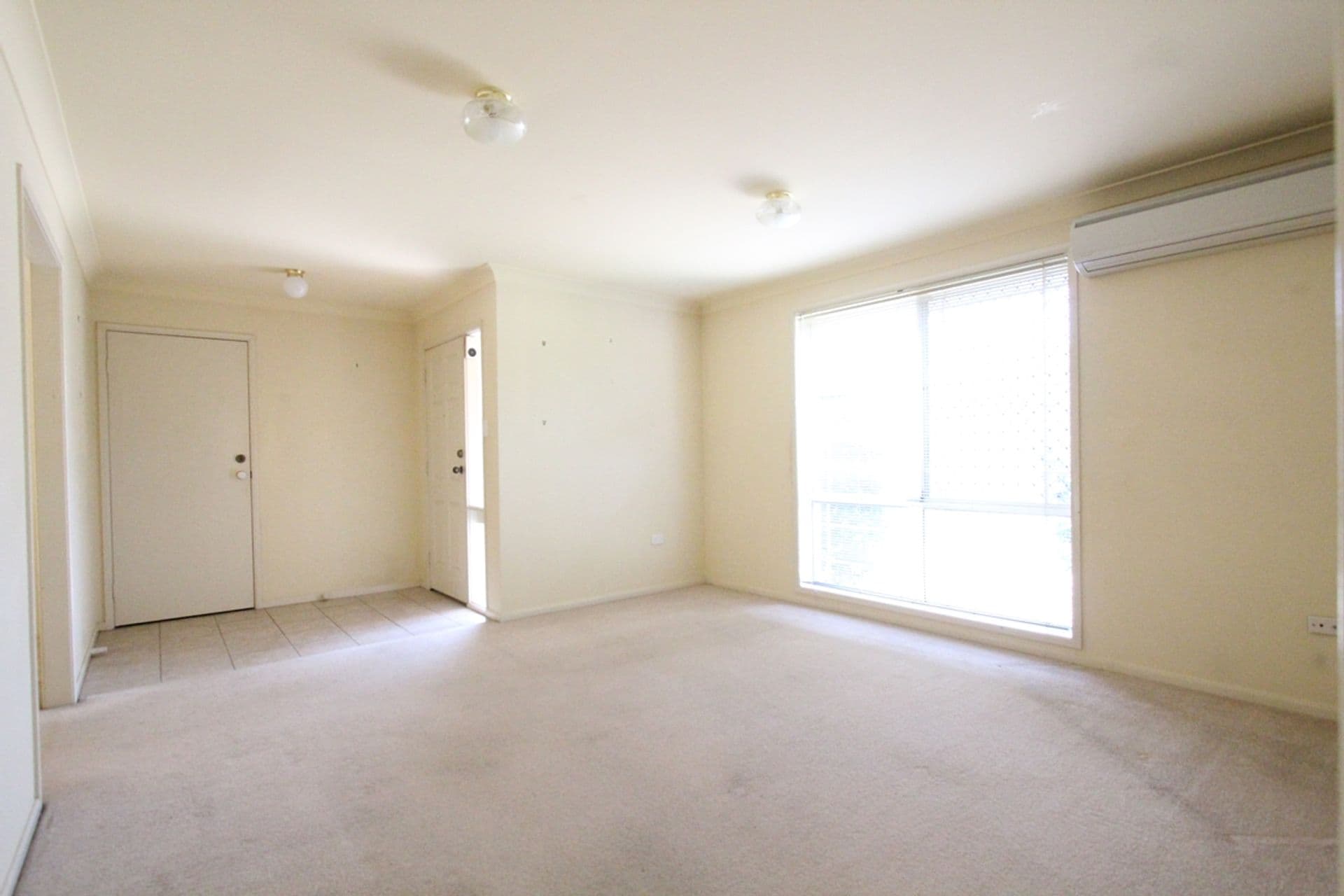 6 Bibury Close, Chipping Norton, NSW, 2170, Chipping Norton - Thumbnail 4