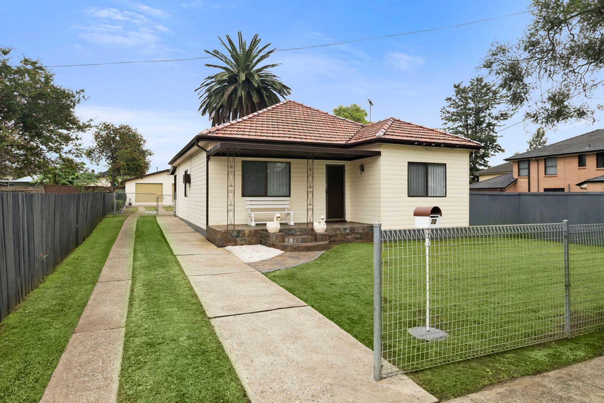 121 Scenic Drive, Budgewoi, NSW, 2262, Budgewoi - Thumbnail 2