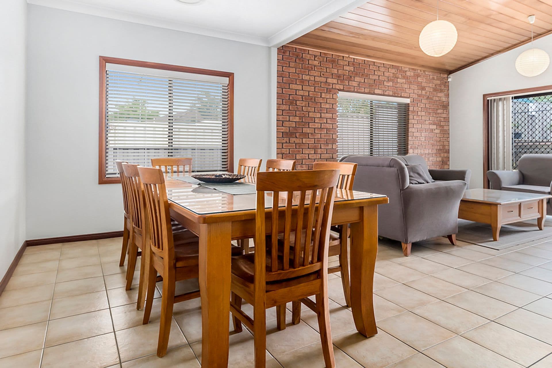 32  Province Street, Abbotsbury, NSW, 2176, Abbotsbury - Thumbnail 4