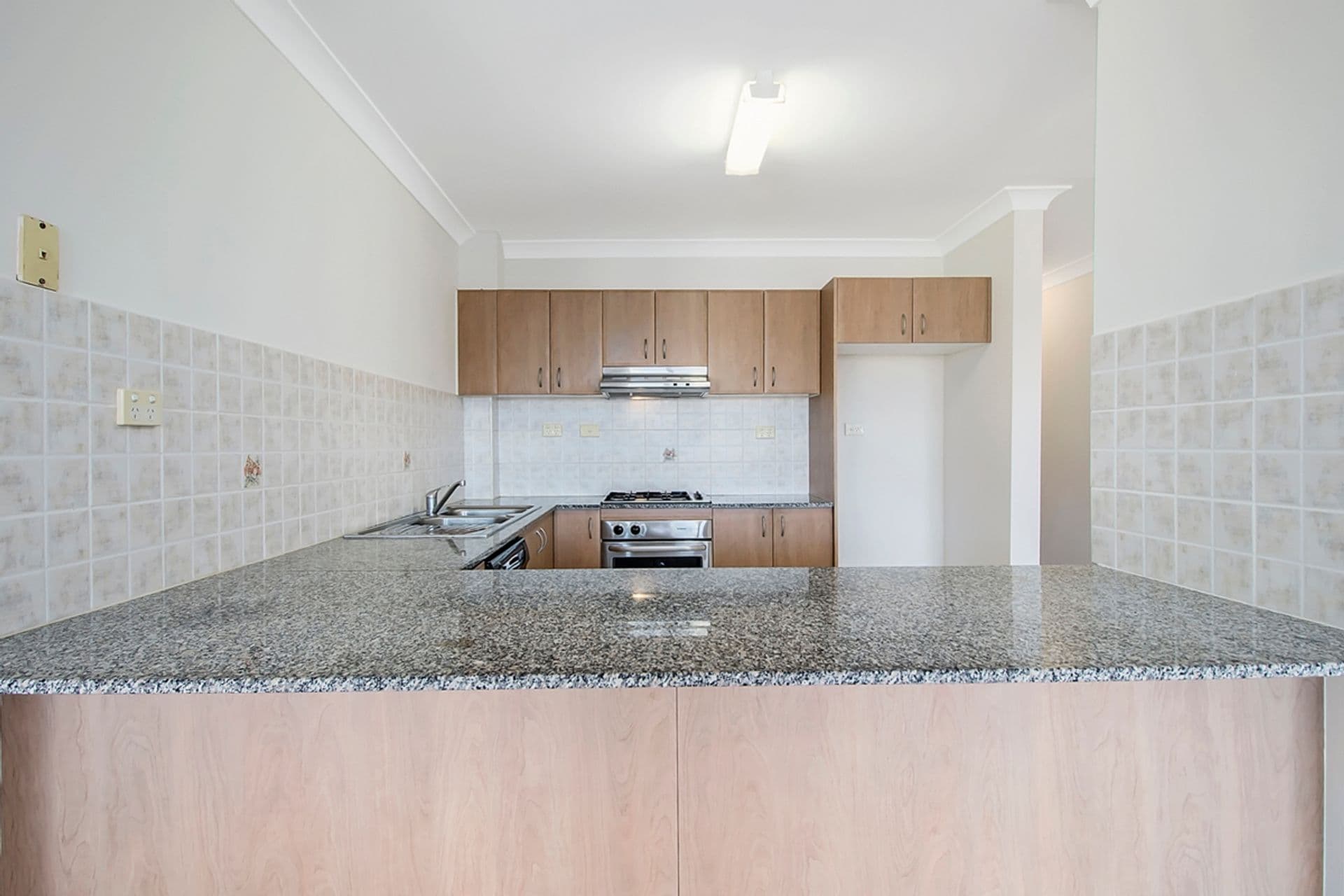15/8-10 Bigge Street, Liverpool, NSW, 2170, Liverpool - Thumbnail 3