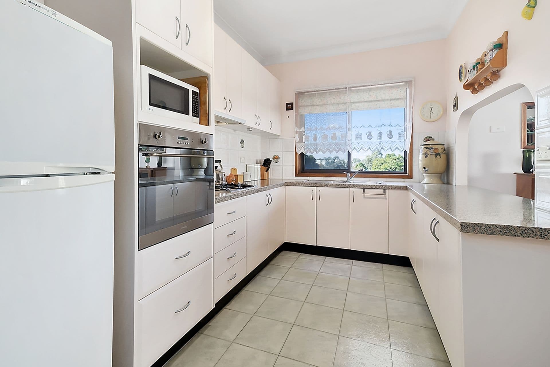 32 Phoenix Crescent, Casula, NSW, 2170, Casula - Thumbnail 2