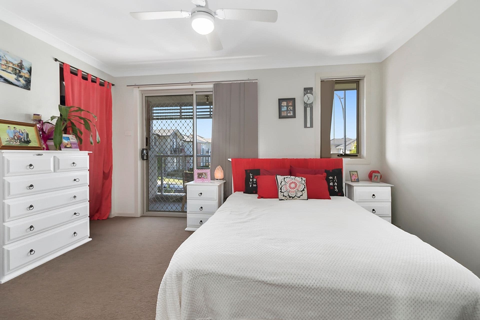 6 Charlie Street, Middleton Grange, NSW, 2171, Middleton Grange - Thumbnail 5