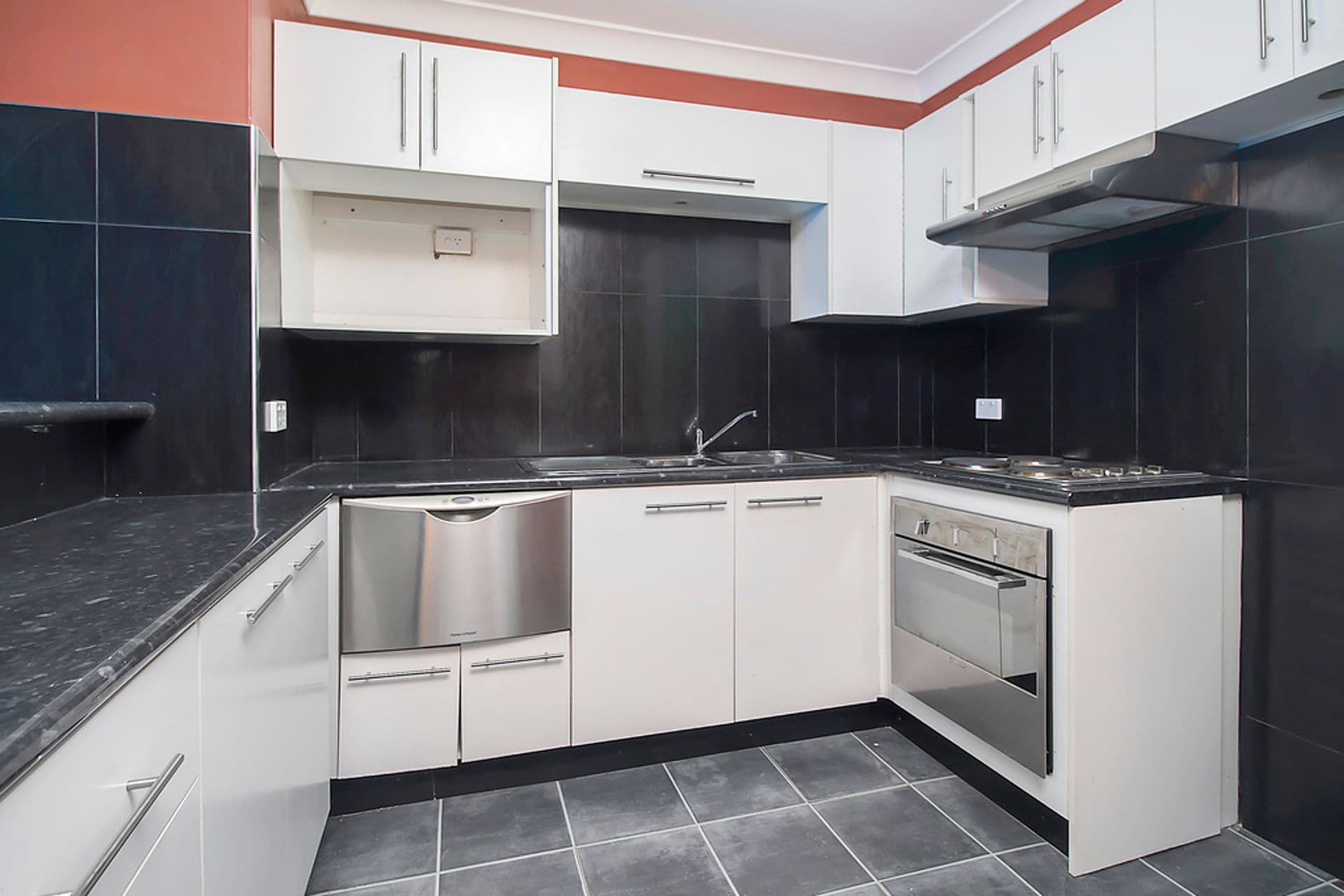 122/1 Riverpark Drive, Liverpool, NSW, 2170, Liverpool - Thumbnail 3
