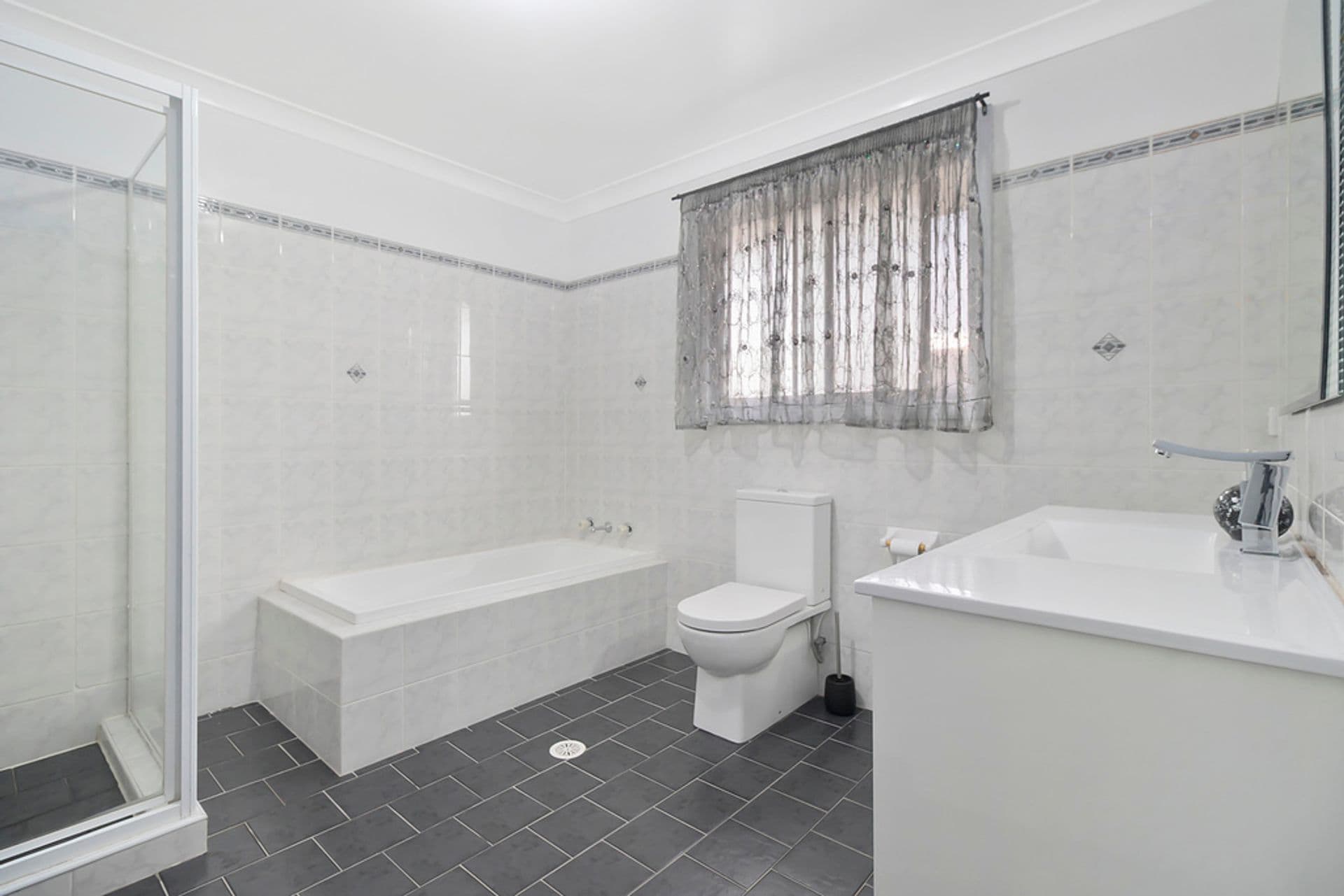 2/29 Boundary Road, Liverpool, NSW, 2170, Liverpool - Thumbnail 6