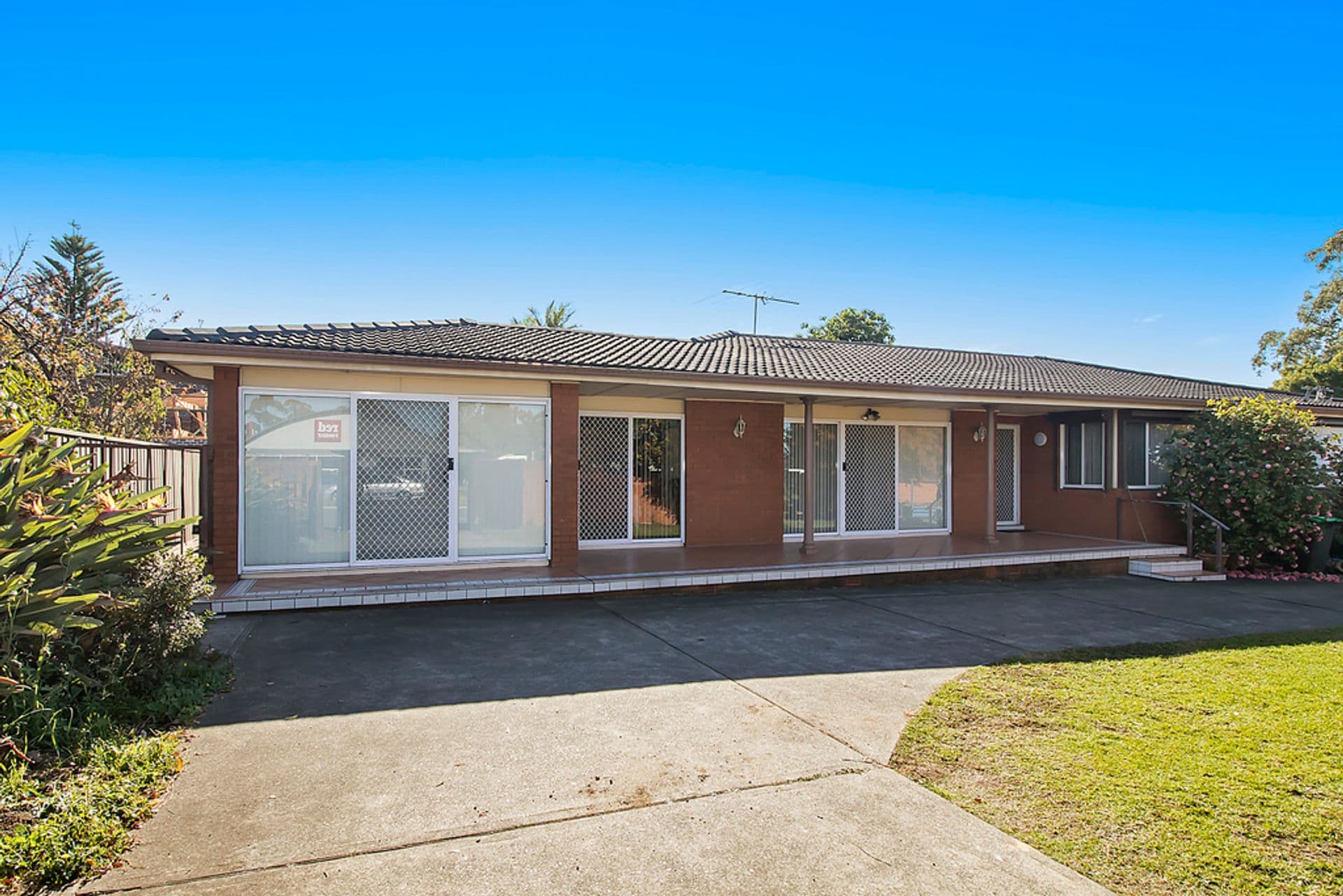 221 Newbridge Road, Chipping Norton, NSW, 2170, Chipping Norton - Thumbnail 2
