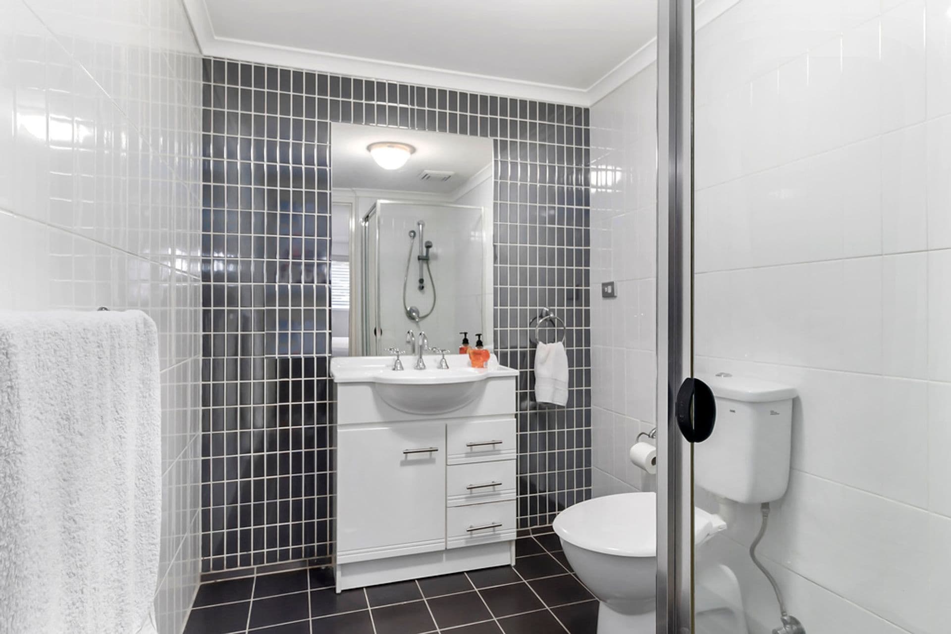 26/20-22 George Street, Liverpool, NSW, 2170, Chatswood - Thumbnail 7