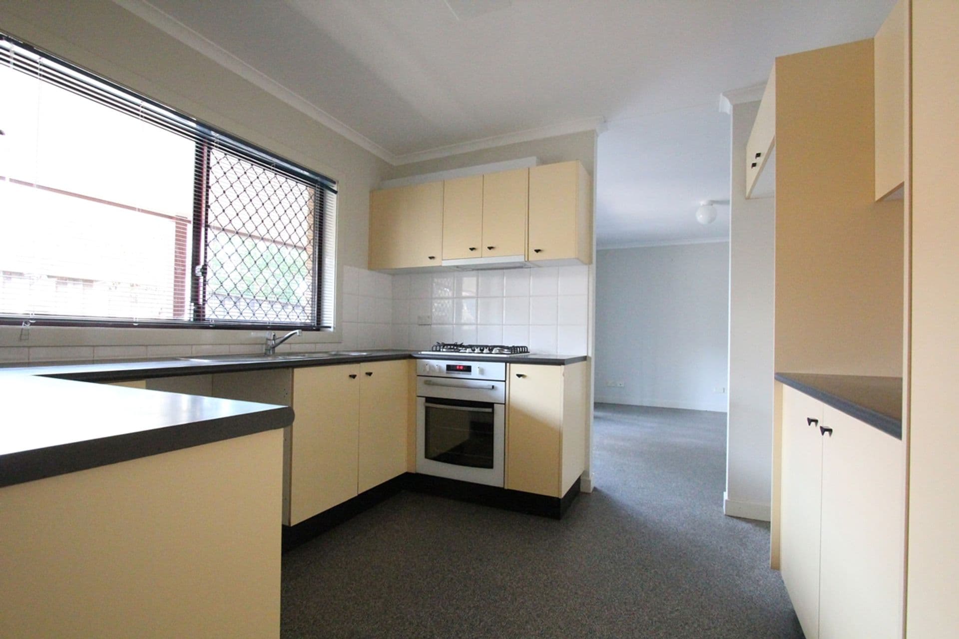 11/14 Provost Mews, Holsworthy, NSW, 2173, Holsworthy - Thumbnail 2