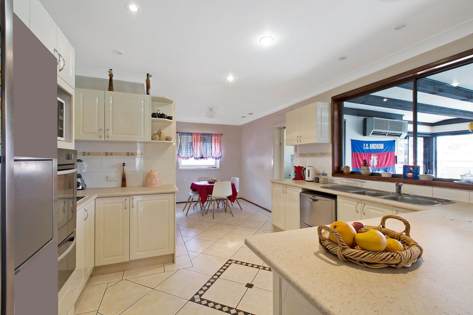 47 Lions Avenue, Lurnea, NSW, 2170, Lurnea - Thumbnail 2