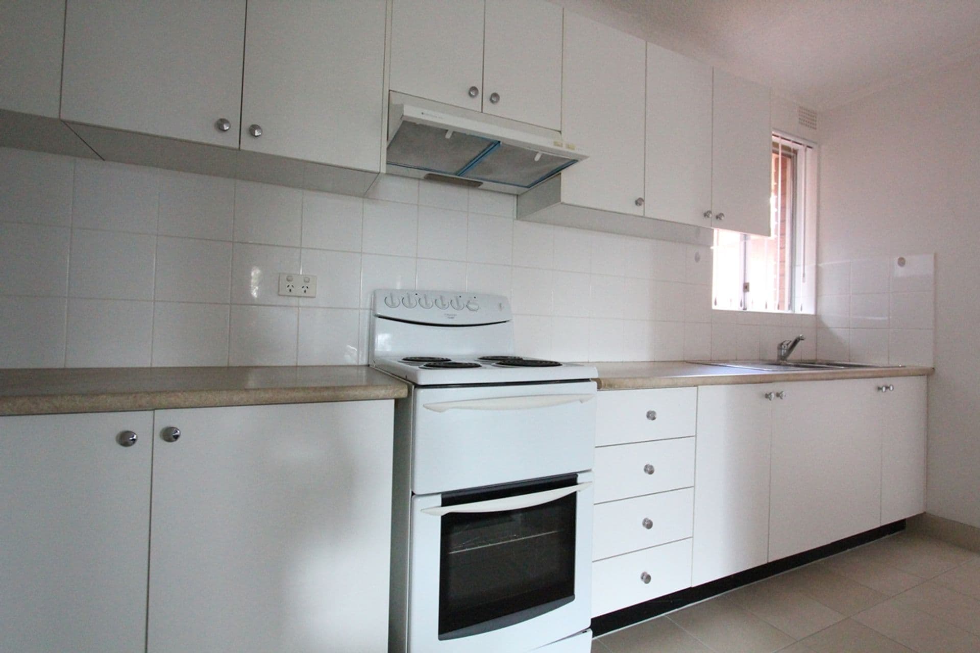 12/3 Hart Street, Warwick Farm, NSW, 2170, Warwick Farm - Thumbnail 3