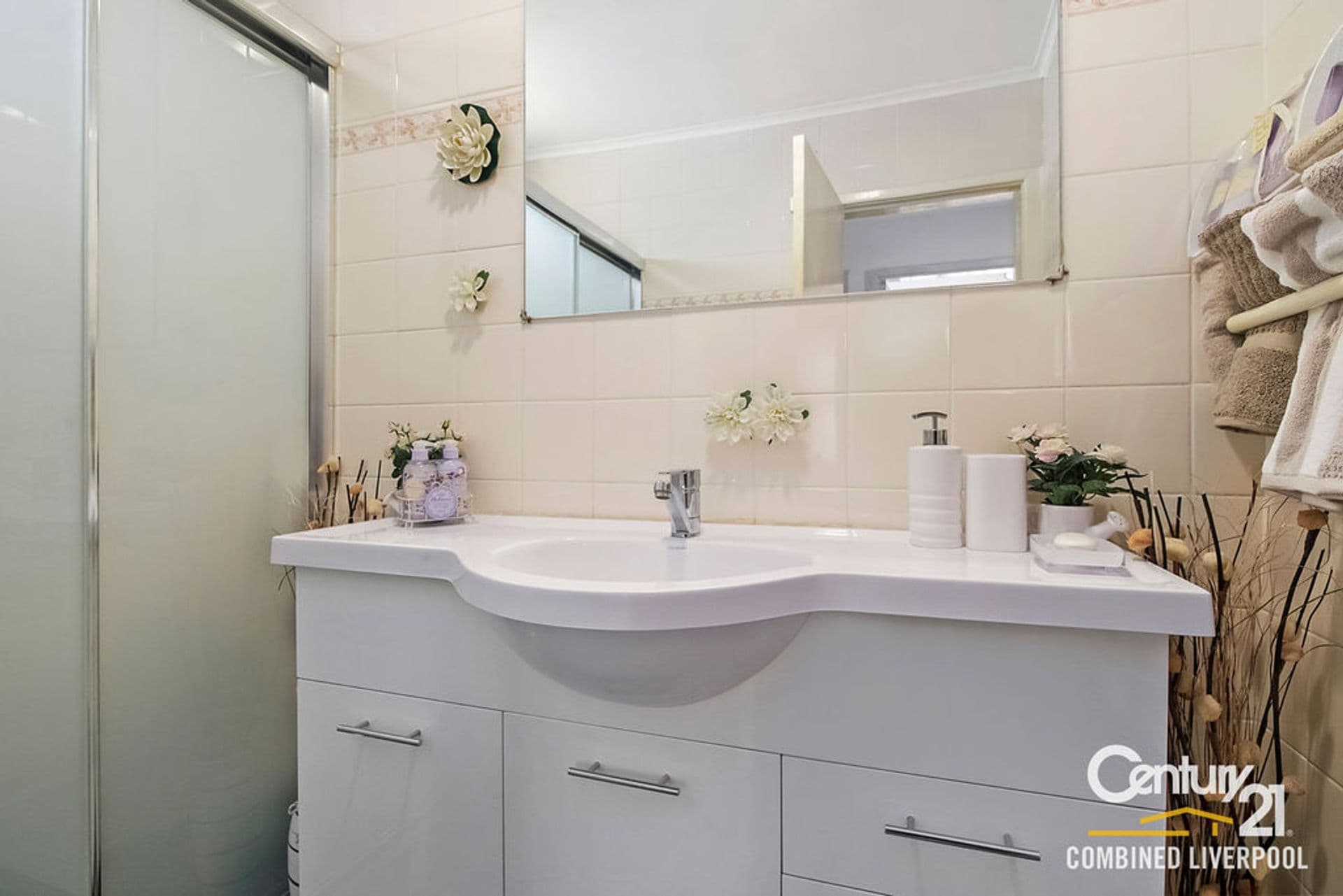 4 Karoola Street, Busby, NSW, 2168, Busby - Thumbnail 6