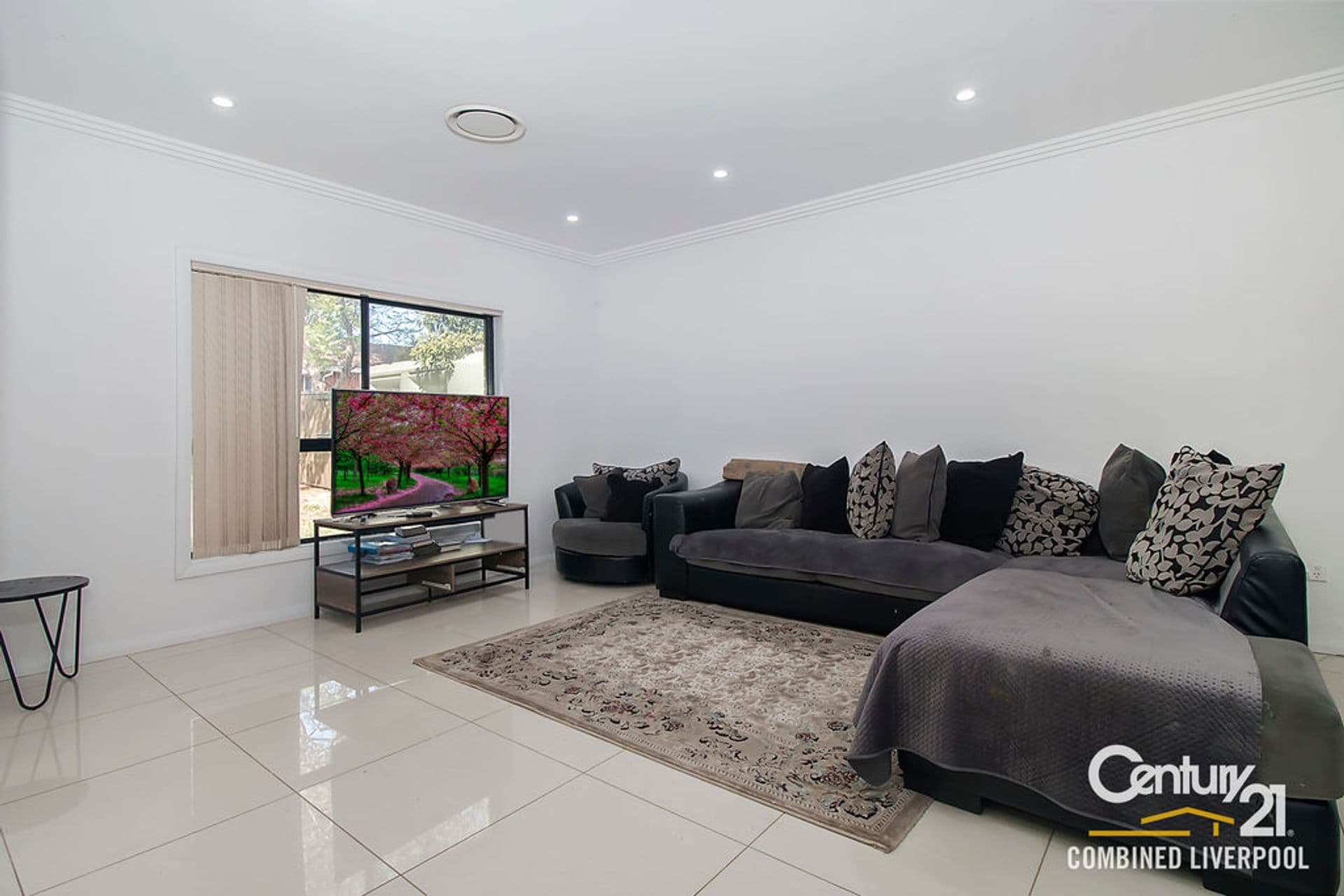 8b Lions Ave, Lurnea, NSW, 2170, Lurnea - Thumbnail 4