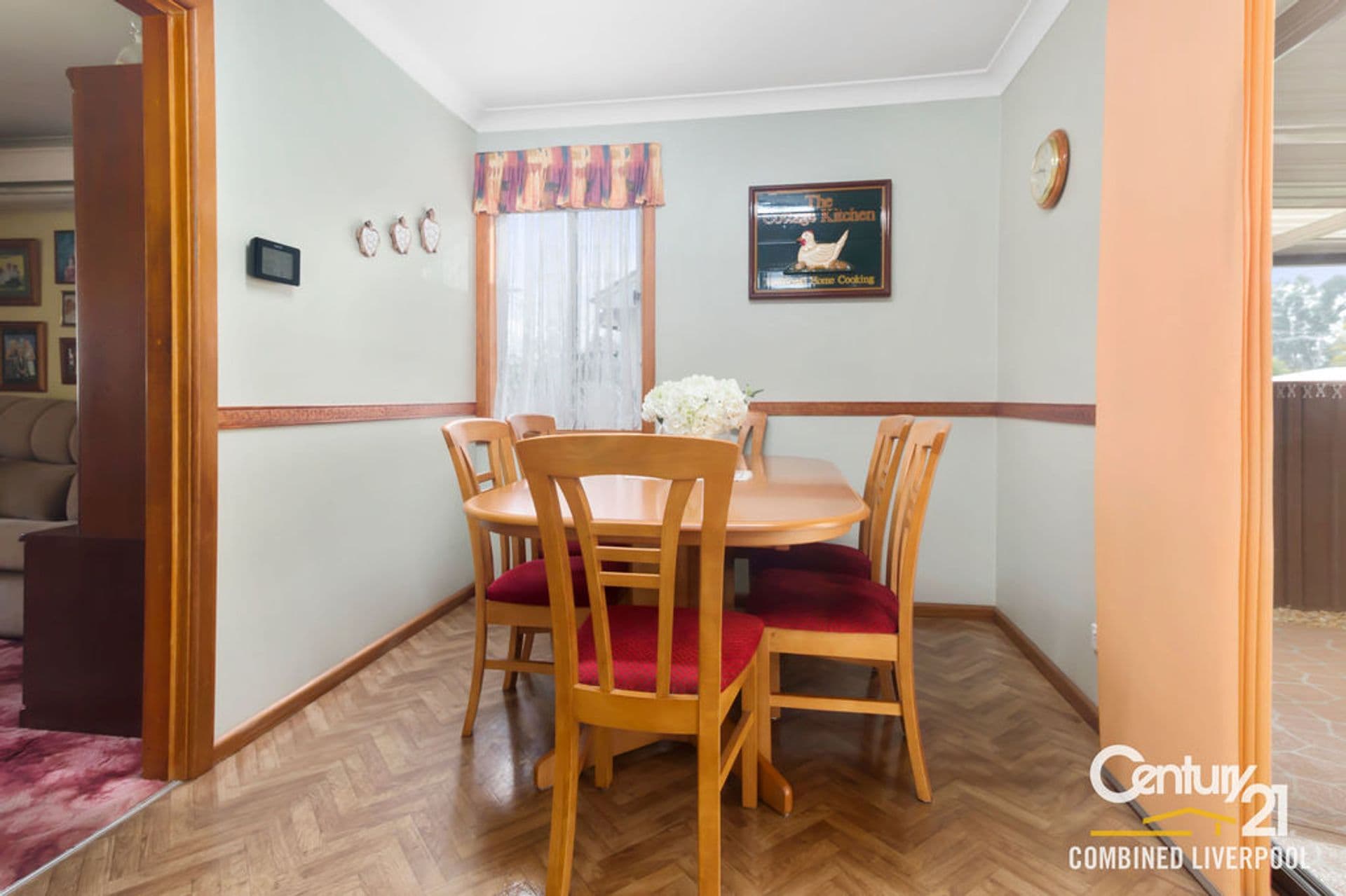 8 Gibb Avenue, Casula, NSW, 2170, Casula - Thumbnail 7