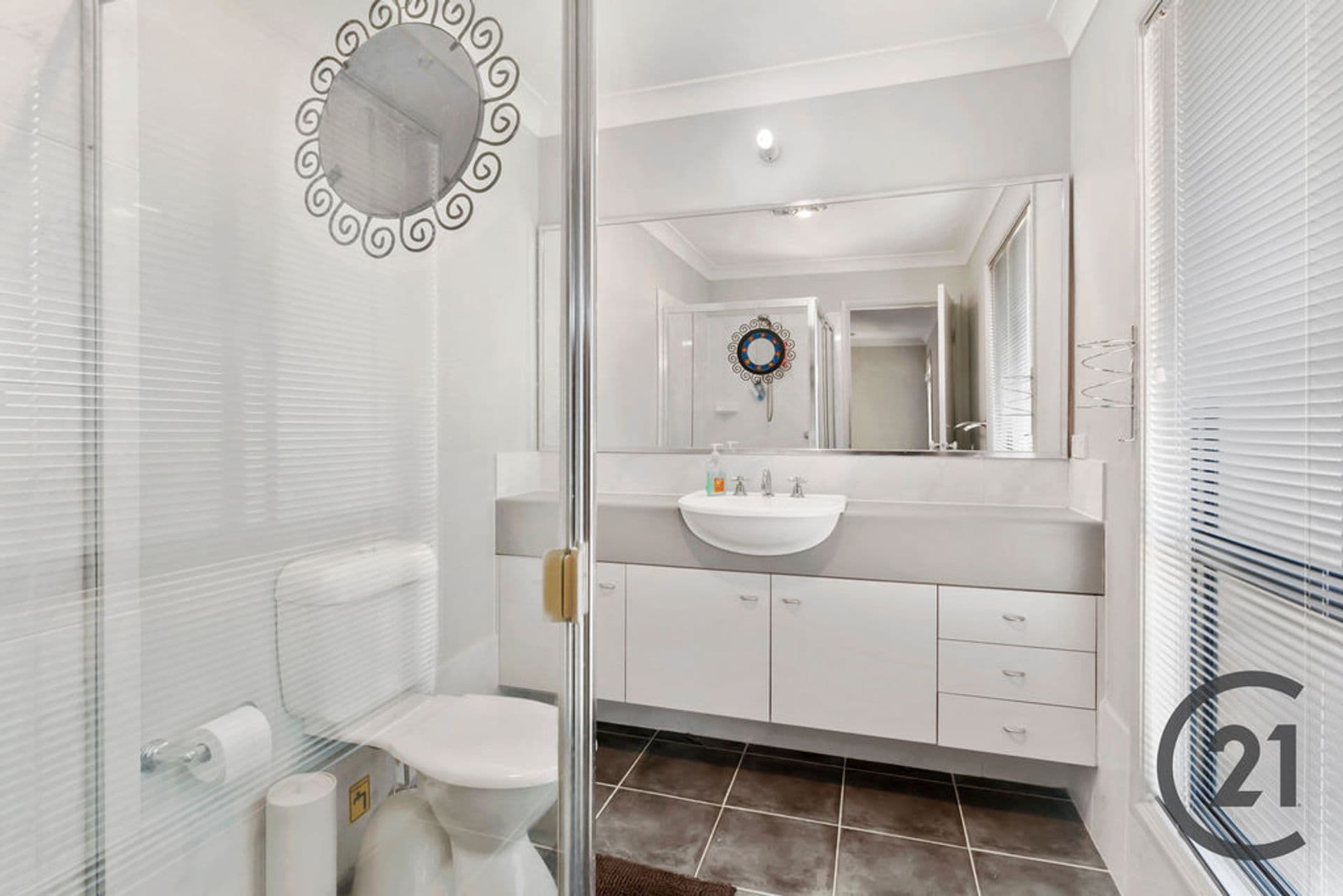 3 Saddle Row, Holsworthy, NSW, 2173, Holsworthy - Thumbnail 7