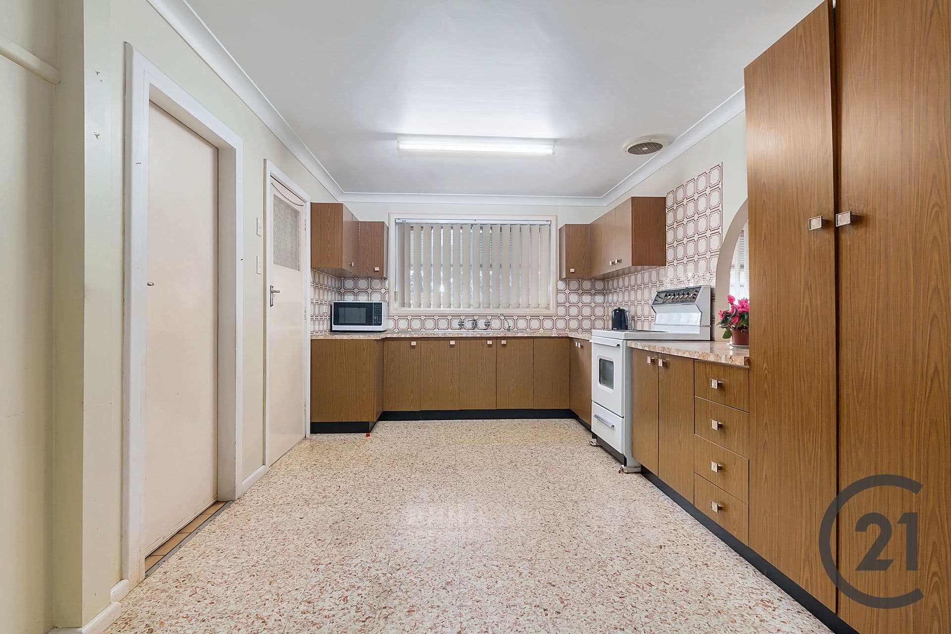 15 Arnold Drive, Hackham, SA, 5163, Hackham - Thumbnail 4