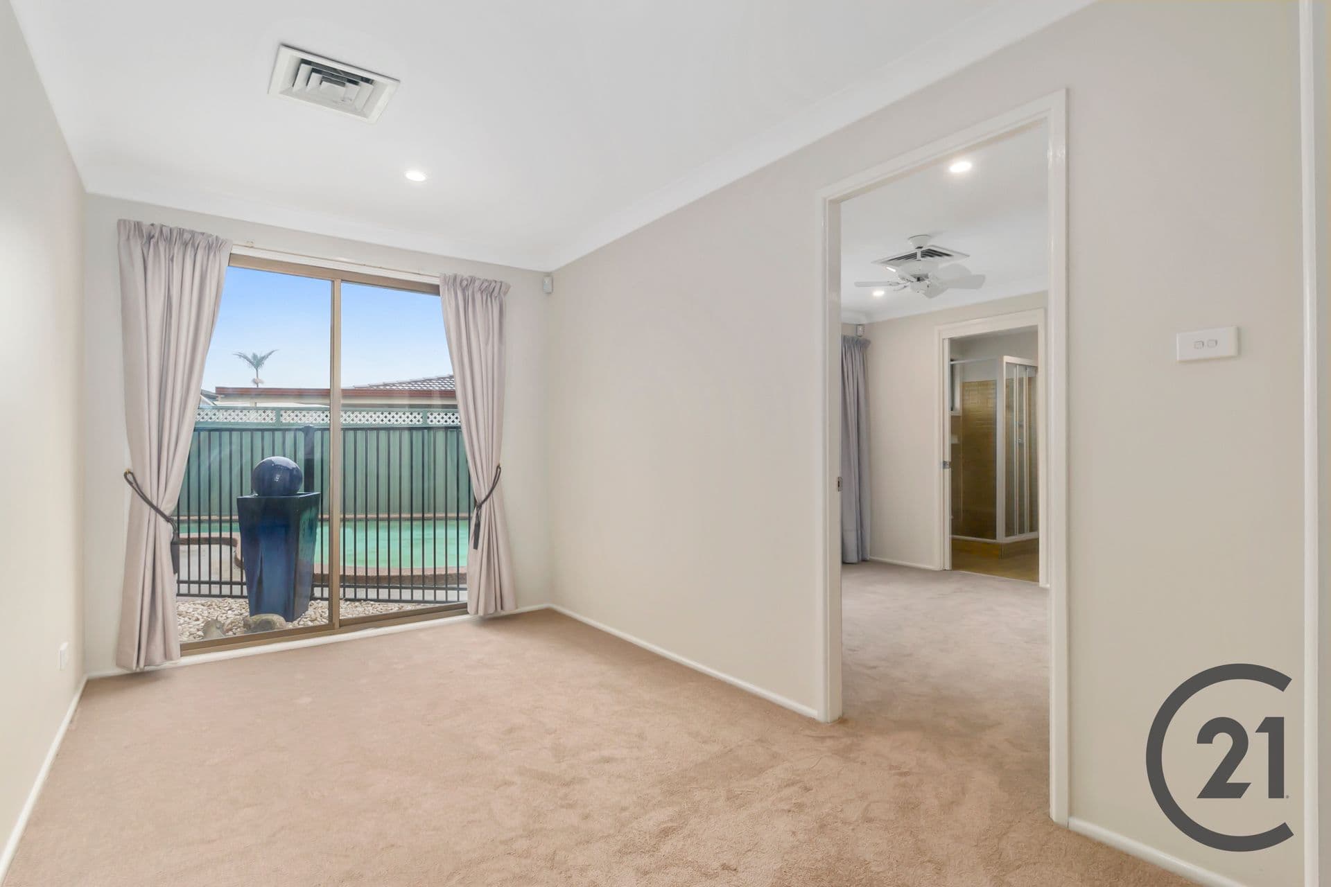 37 Charlton Avenue, Chipping Norton, NSW, 2170, Chipping Norton - Thumbnail 8