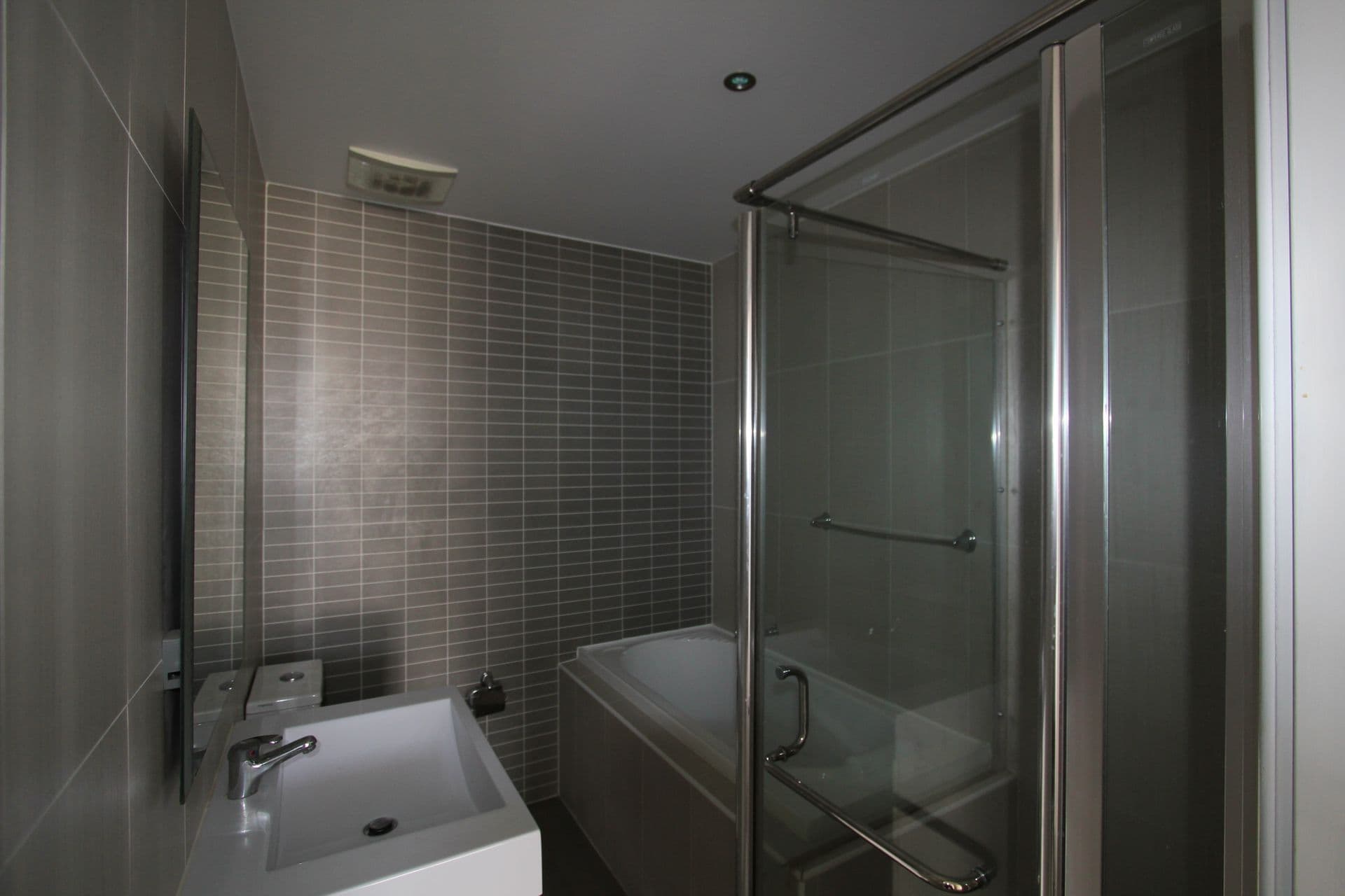 12/12-18  Bathurst Street, Liverpool, NSW, 2170, Liverpool - Thumbnail 4