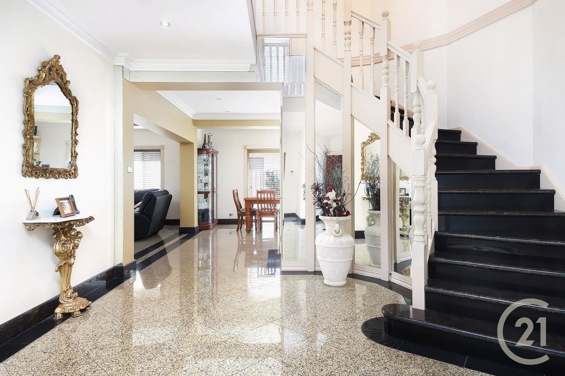 4 Inverness Circuit, Cecil Hills, NSW, 2171, Cecil Hills - Thumbnail 2