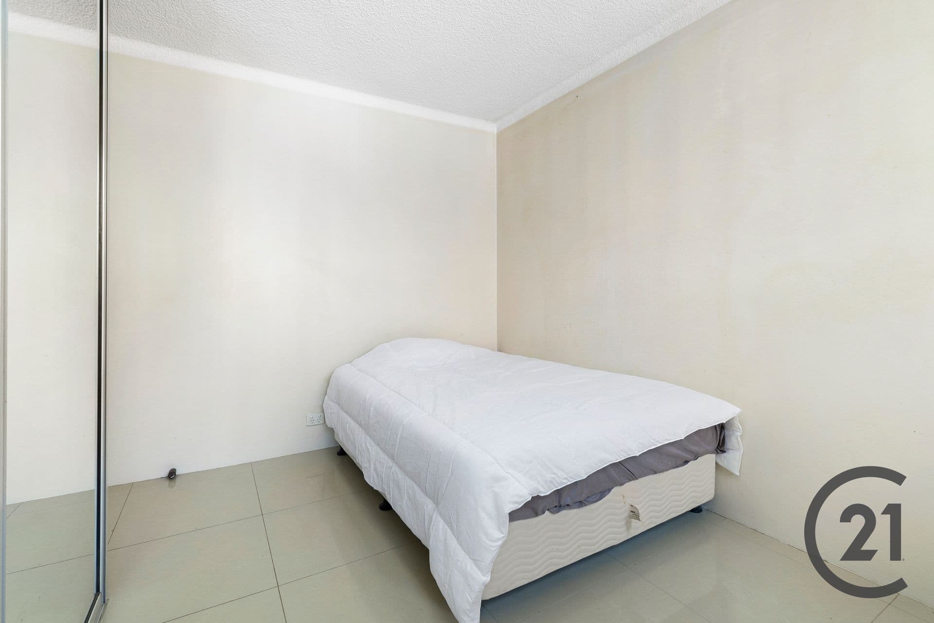 3/2  Forbes Street, Warwick Farm, NSW, 2170, Warwick Farm - Thumbnail 3