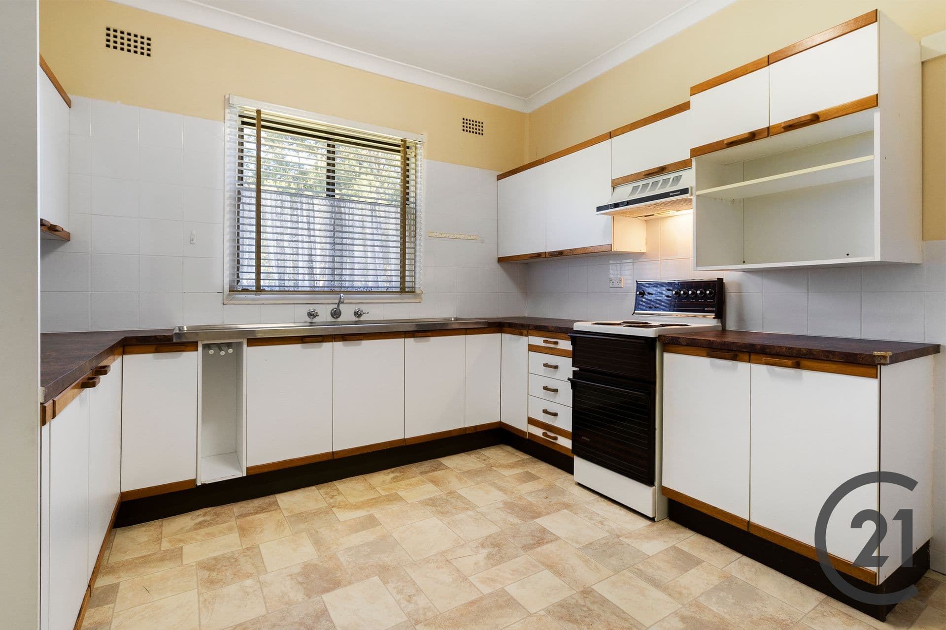 39 Phyllis Street, Mount Pritchard, NSW, 2170, Mount Pritchard - Thumbnail 3