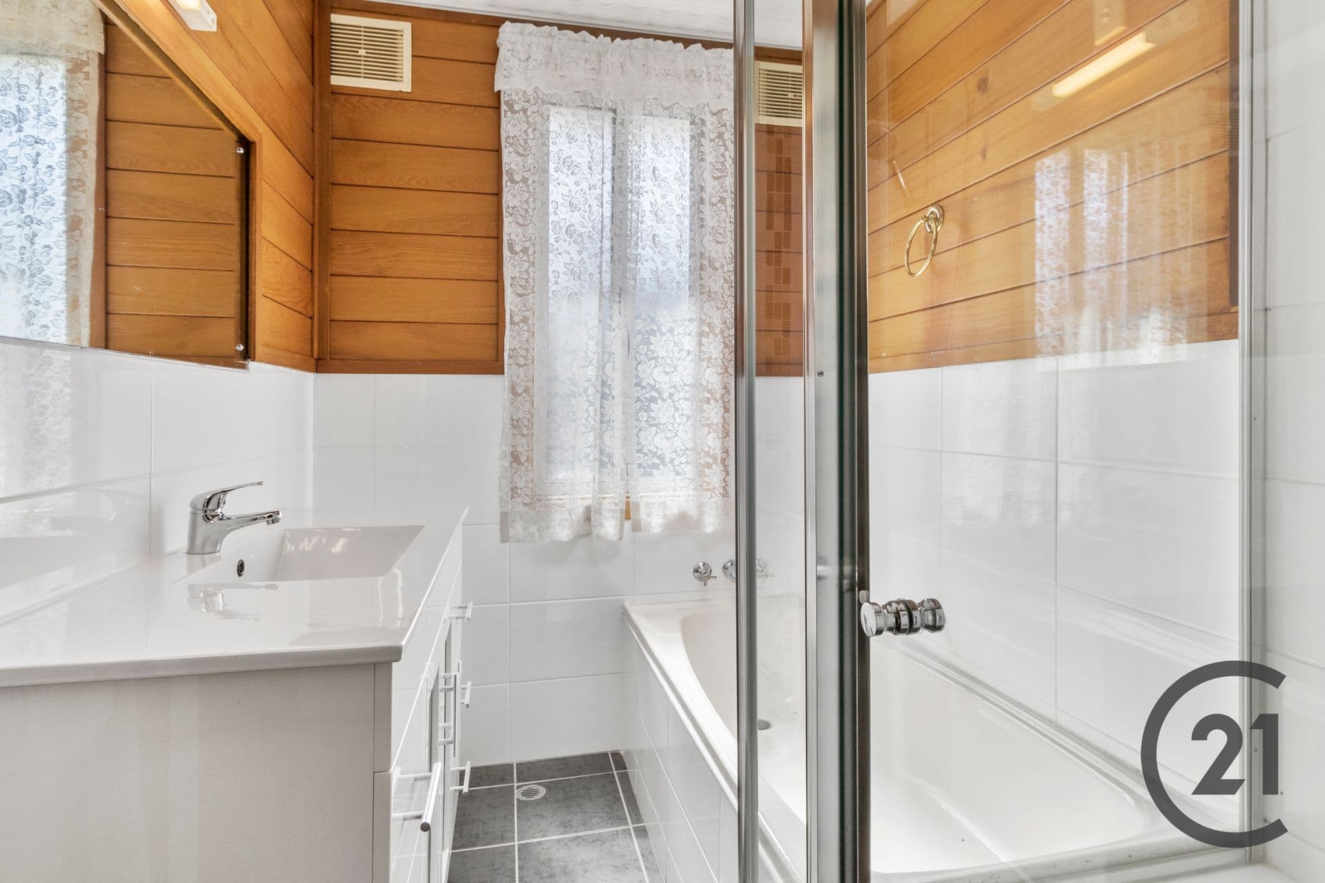 27 Glenwari Street, Sadleir, NSW, 2168, Sadleir - Thumbnail 8