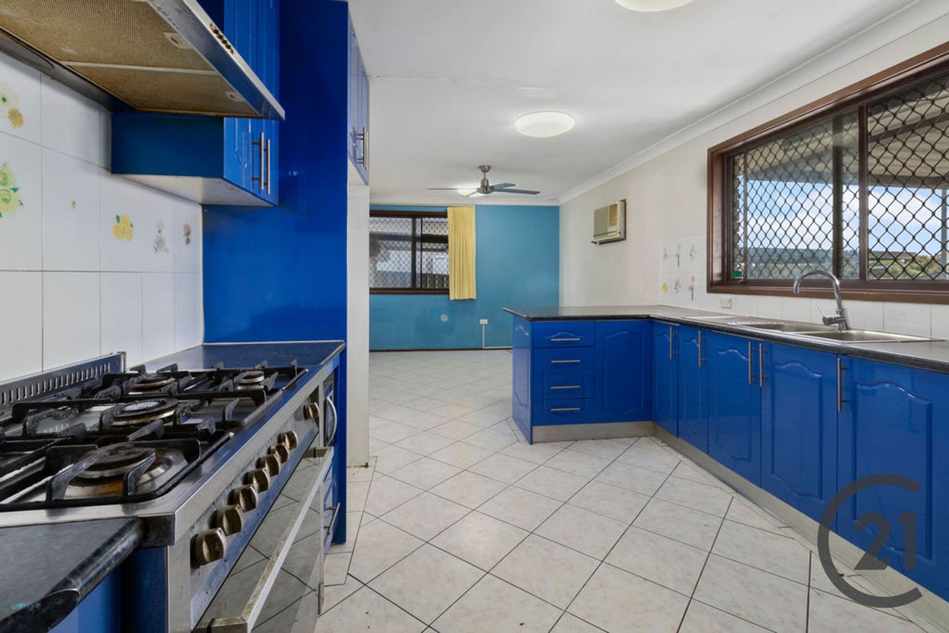 13 Bluegum Avenue, Prestons, NSW, 2170, Prestons - Thumbnail 5