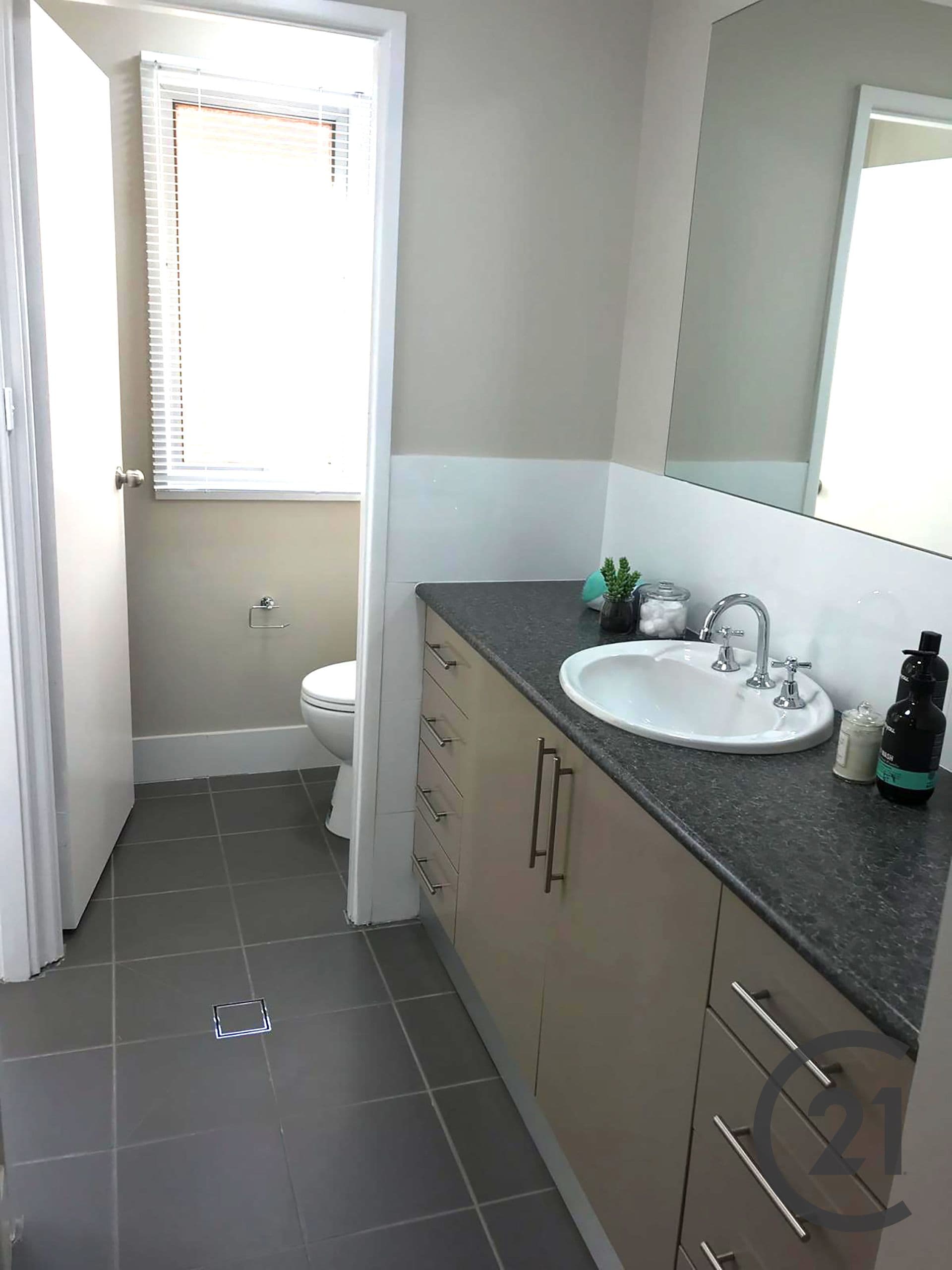 2/17-19  Carnation Avenue, Casula, NSW, 2170, Casula - Thumbnail 6