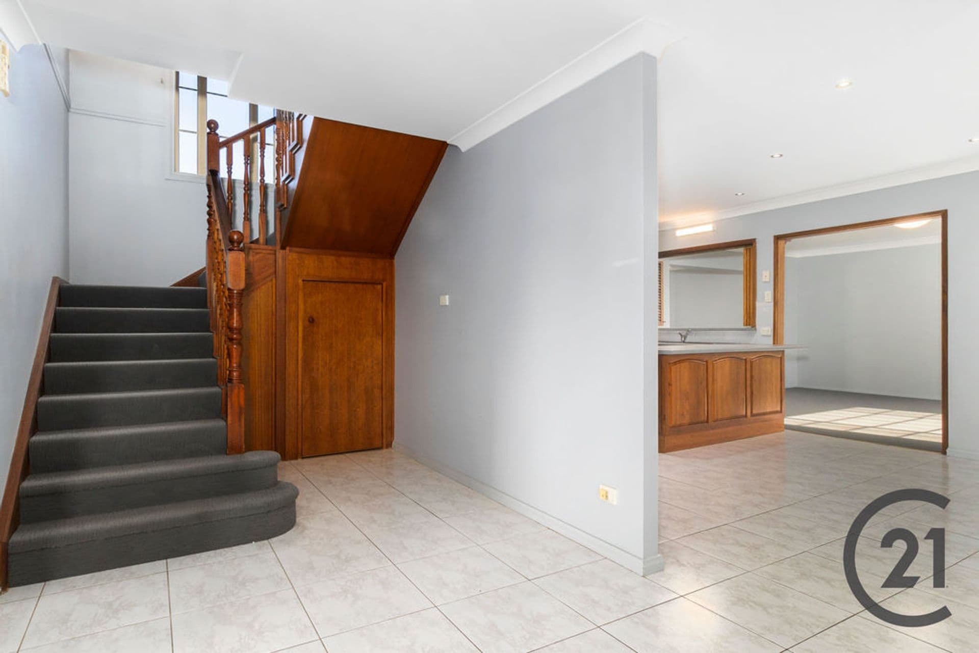 2  Gal Crescent, Moorebank, NSW, 2170, Moorebank - Thumbnail 3