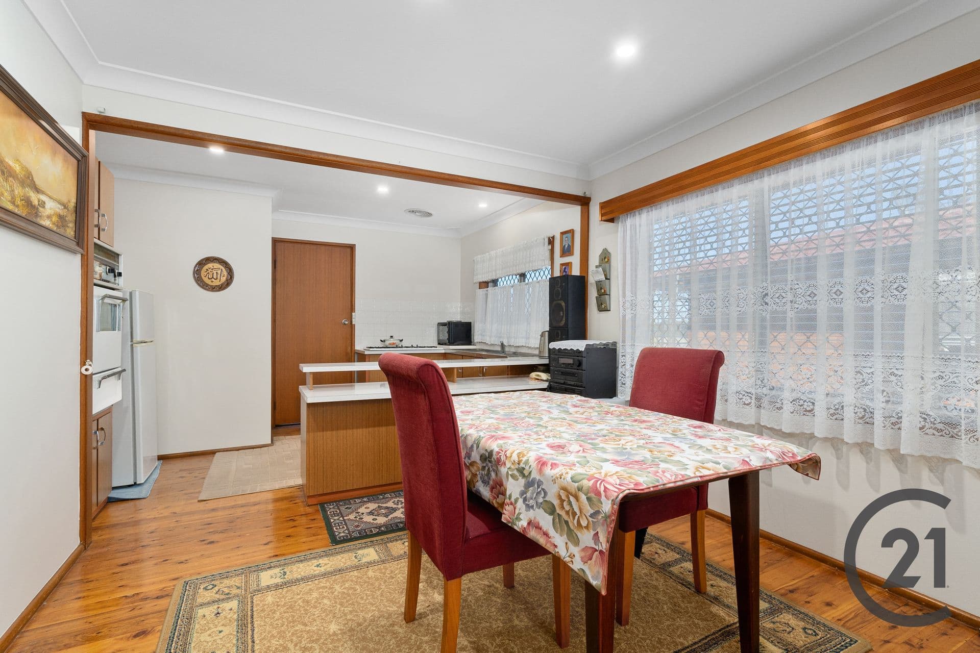 37 Birkdale Crescent, Liverpool, NSW, 2170, Liverpool - Thumbnail 4
