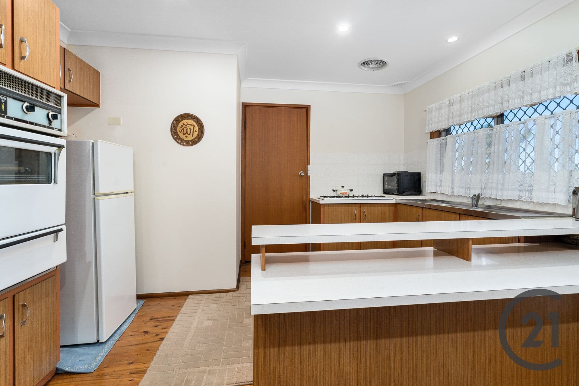 37 Birkdale Crescent, Liverpool, NSW, 2170, Liverpool - Thumbnail 3