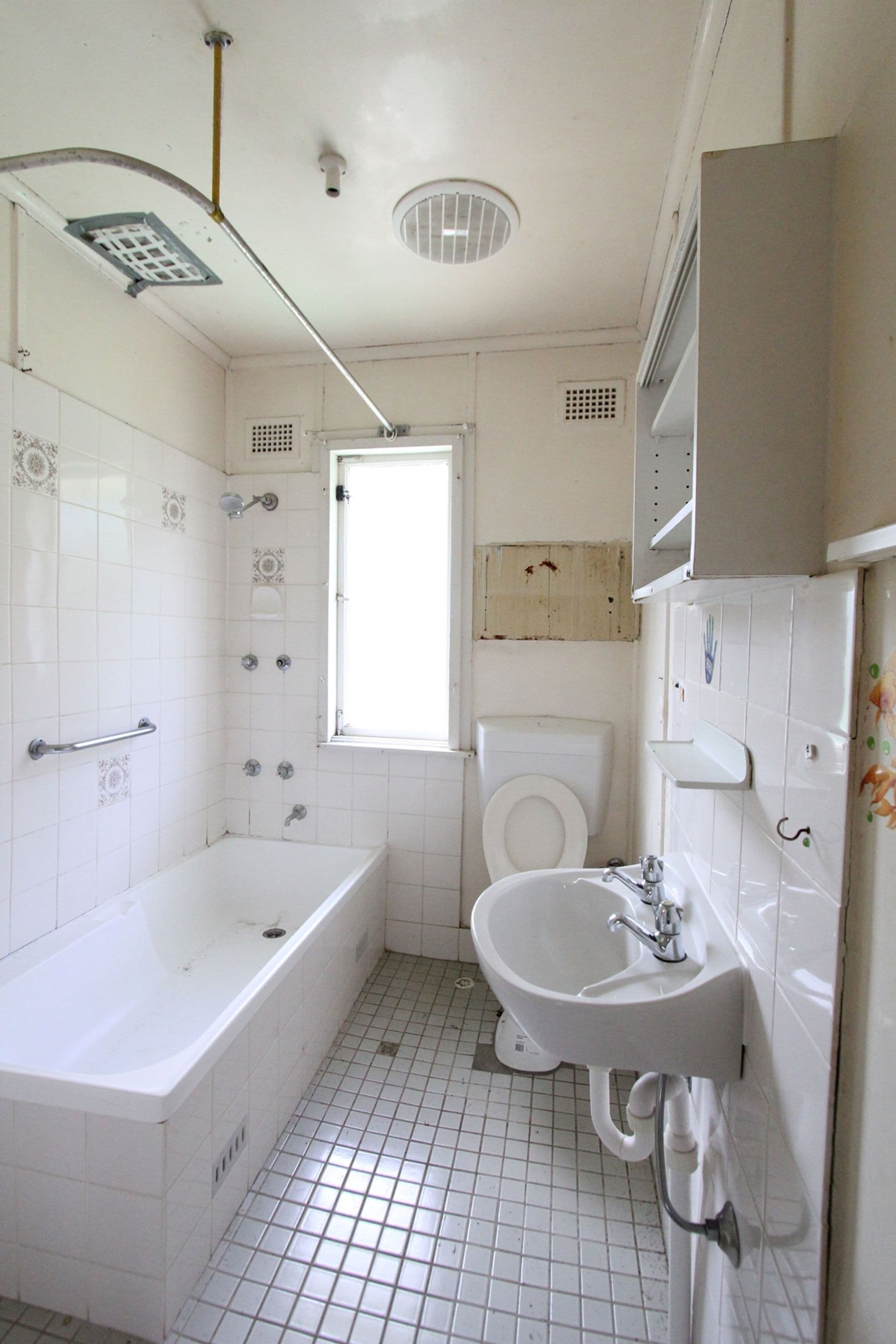5 Lomani Street, Busby, NSW, 2168, Busby - Thumbnail 6