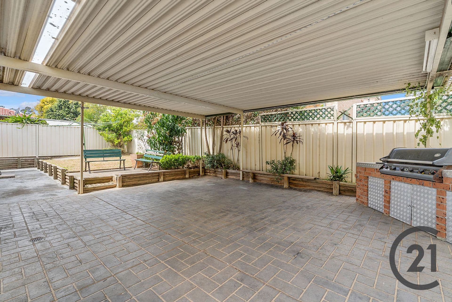 1  Bergalia Close, Prestons, NSW, 2170, Prestons - Thumbnail 4