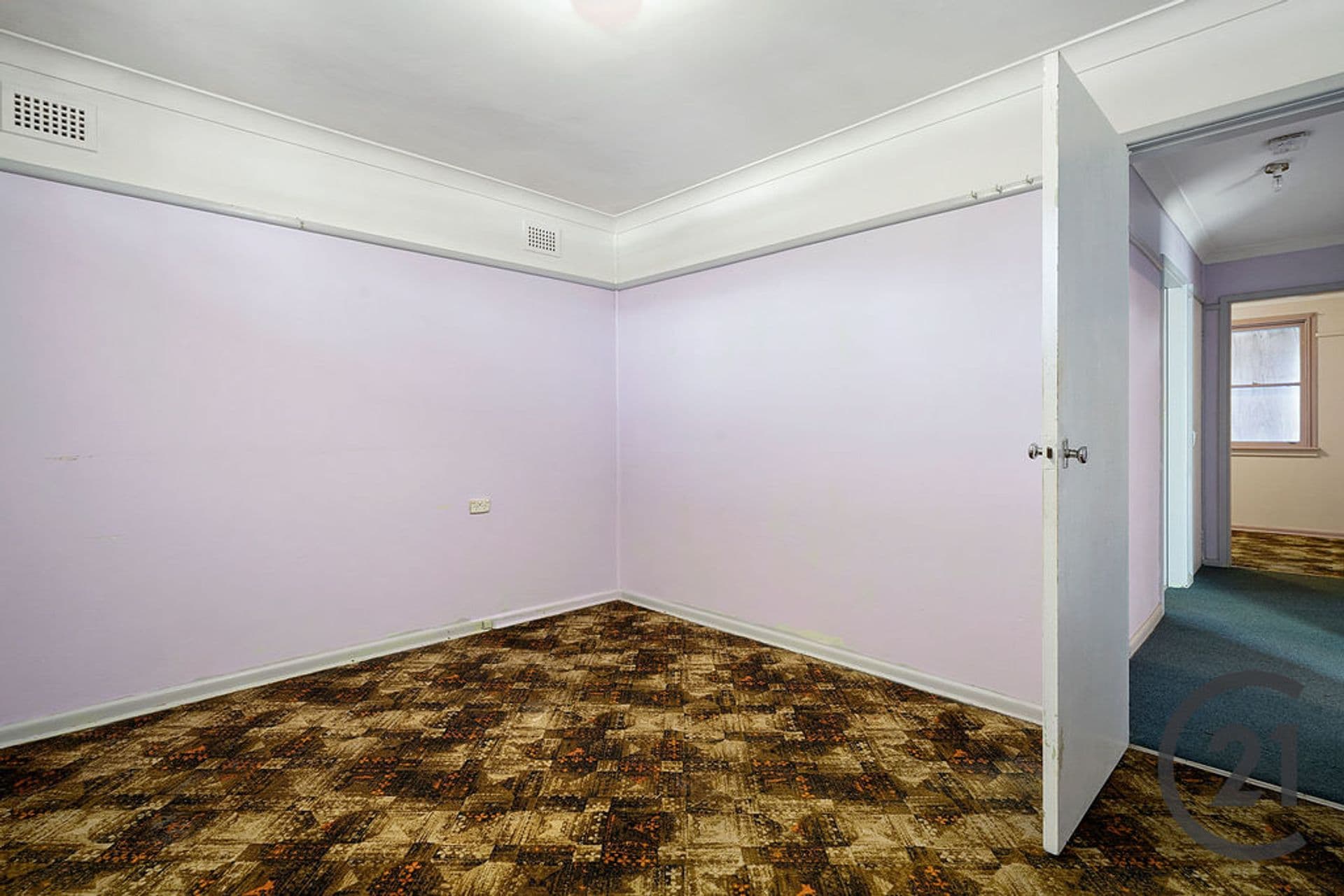 35 Strickland Crescent, Ashcroft, NSW, 2168, Ashcroft - Thumbnail 4