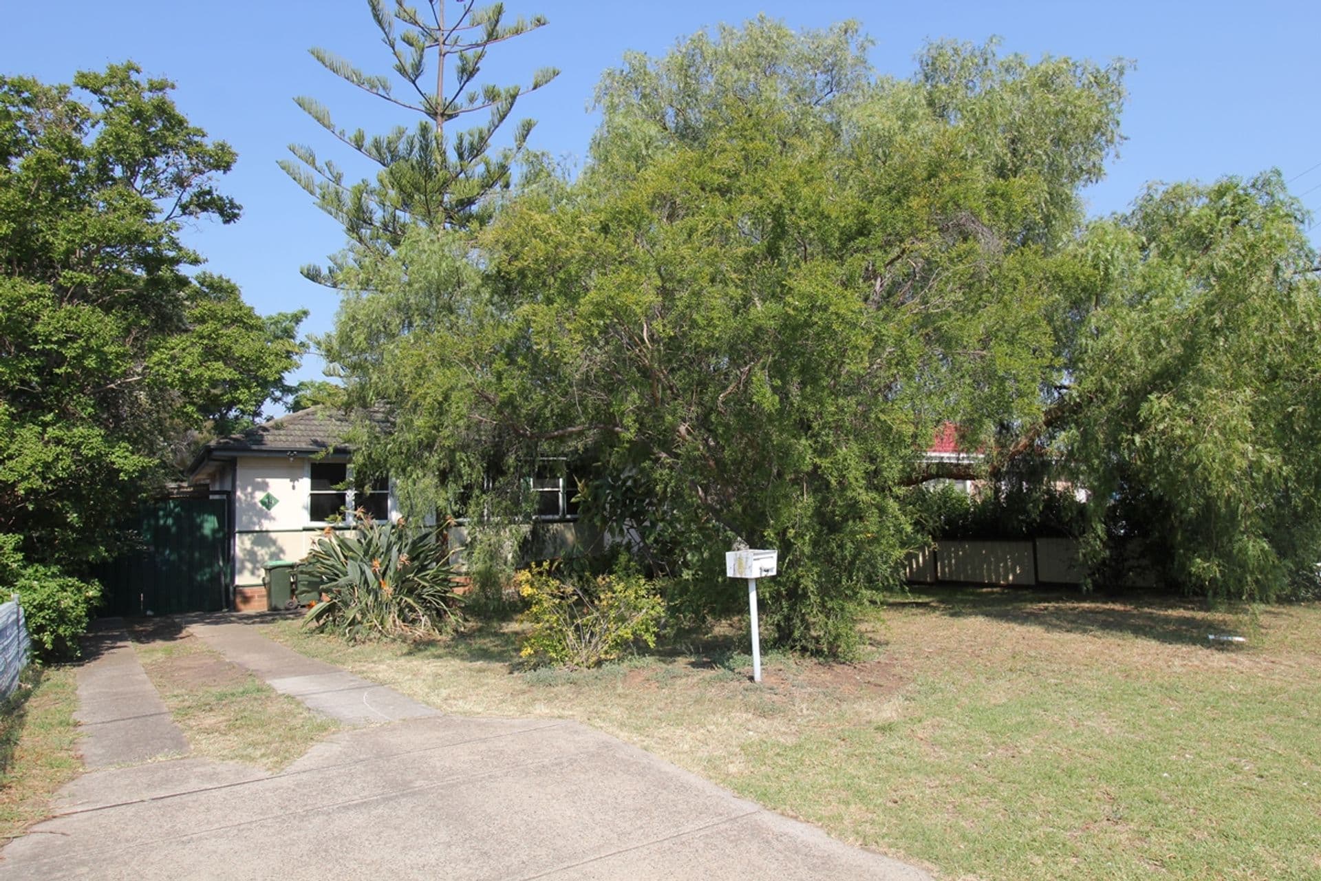 19 Bencubbin Street, Sadleir, NSW, 2168, Sadleir - Image 1