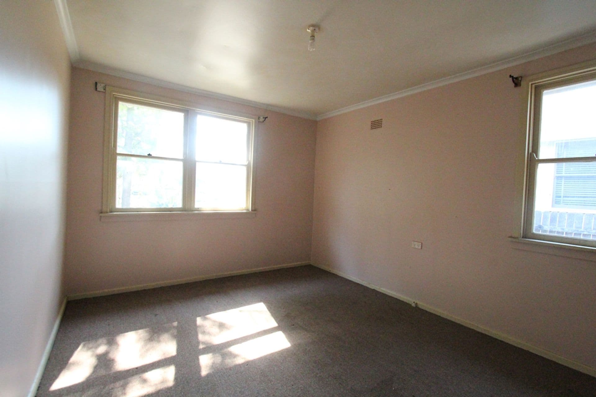 19 Bencubbin Street, Sadleir, NSW, 2168, Sadleir - Thumbnail 7