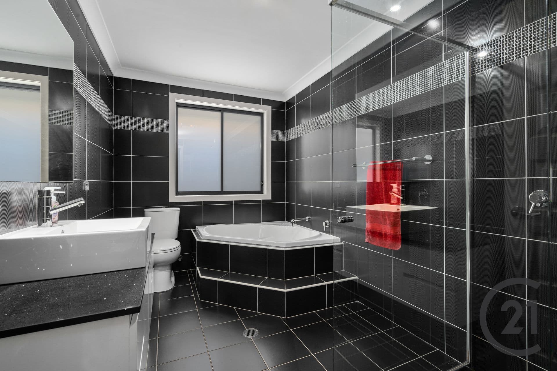 21 Swansona Ave, Mount Annan, NSW, 2567, Mount Annan - Thumbnail 6
