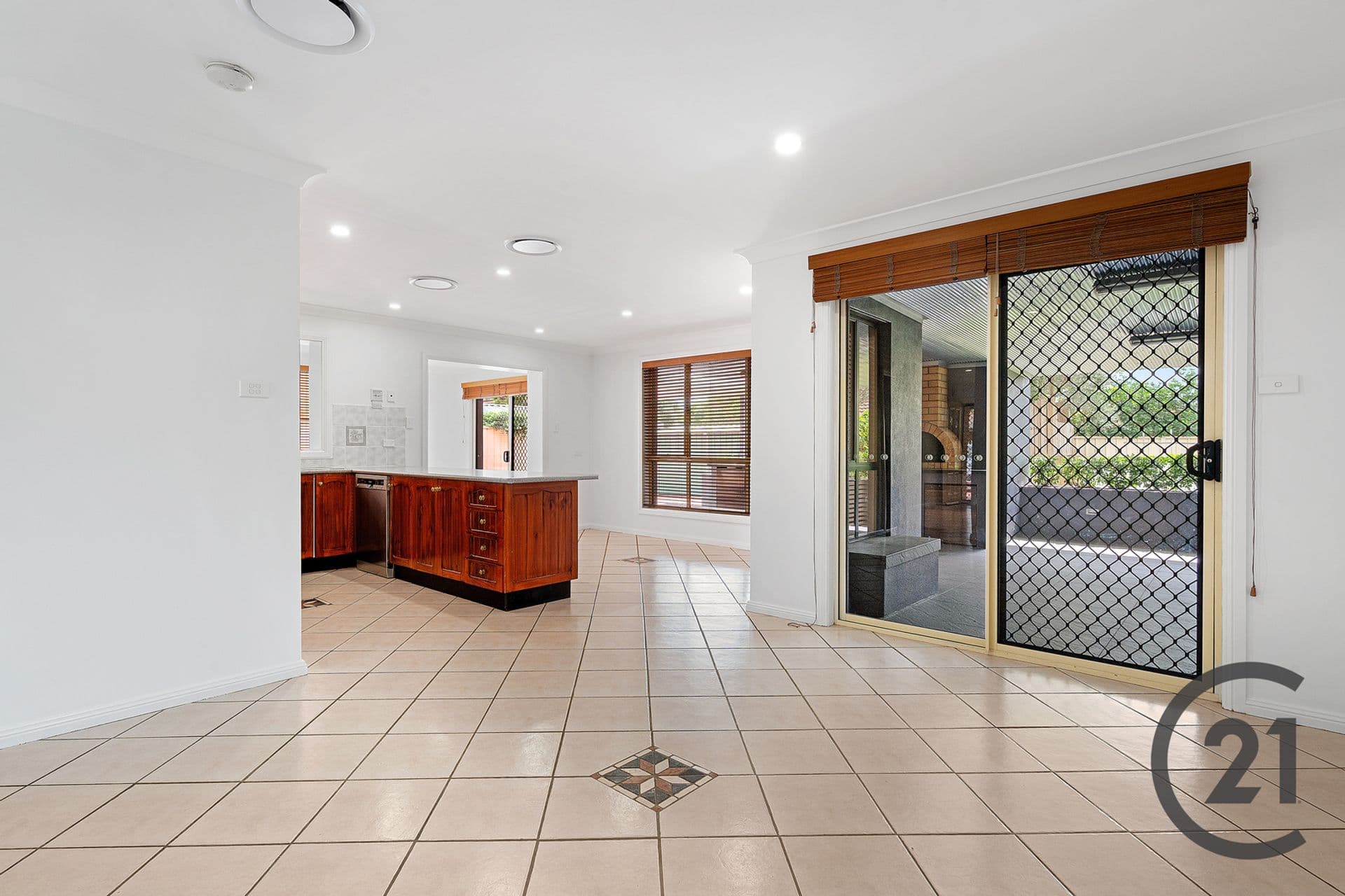 74 Nineteenth Avenue, Hoxton Park, NSW, 2171, Hoxton Park - Thumbnail 3