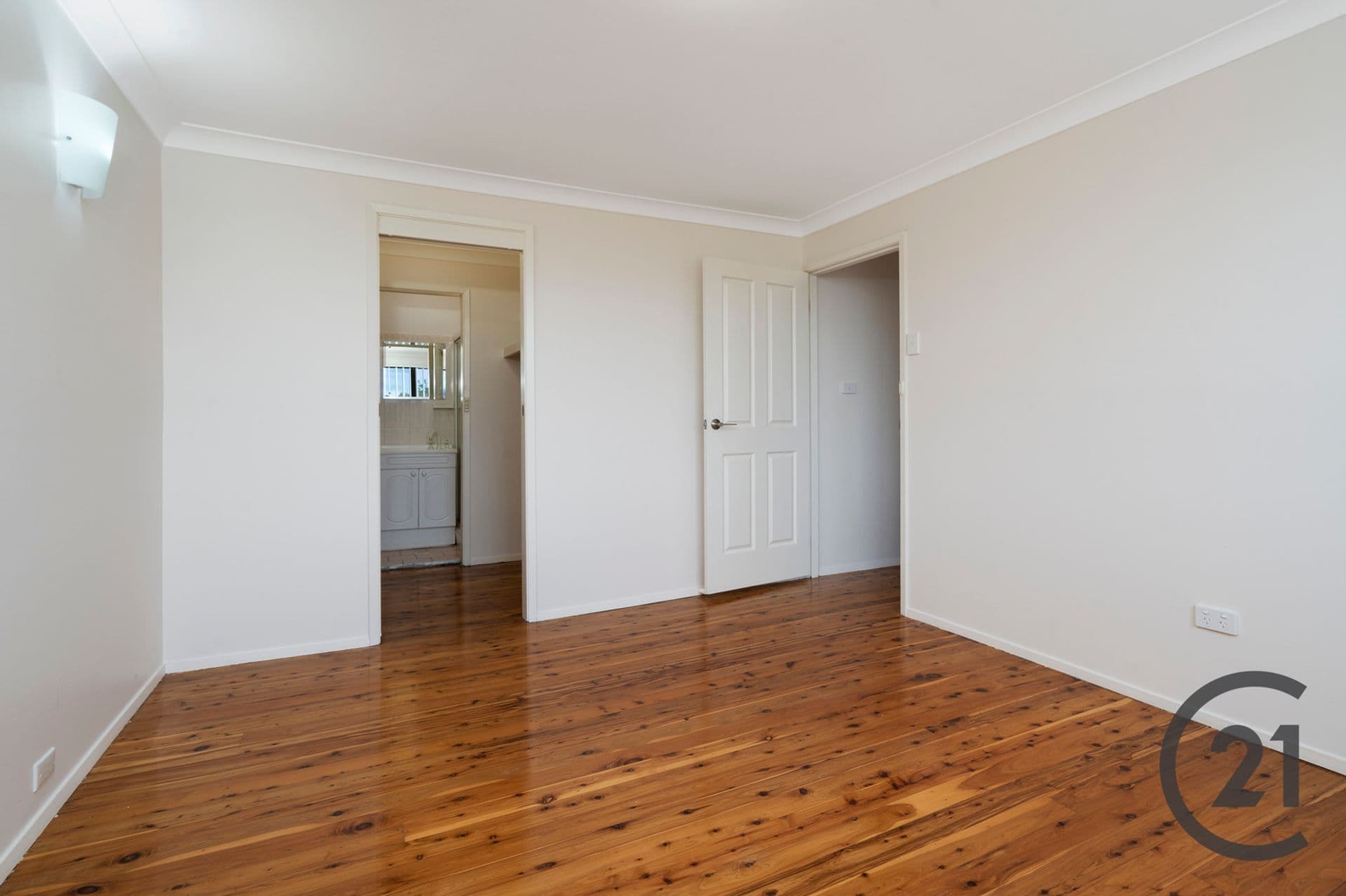 15 Brunswick Crescent, St Johns Park, NSW, 2176, St Johns Park - Thumbnail 8