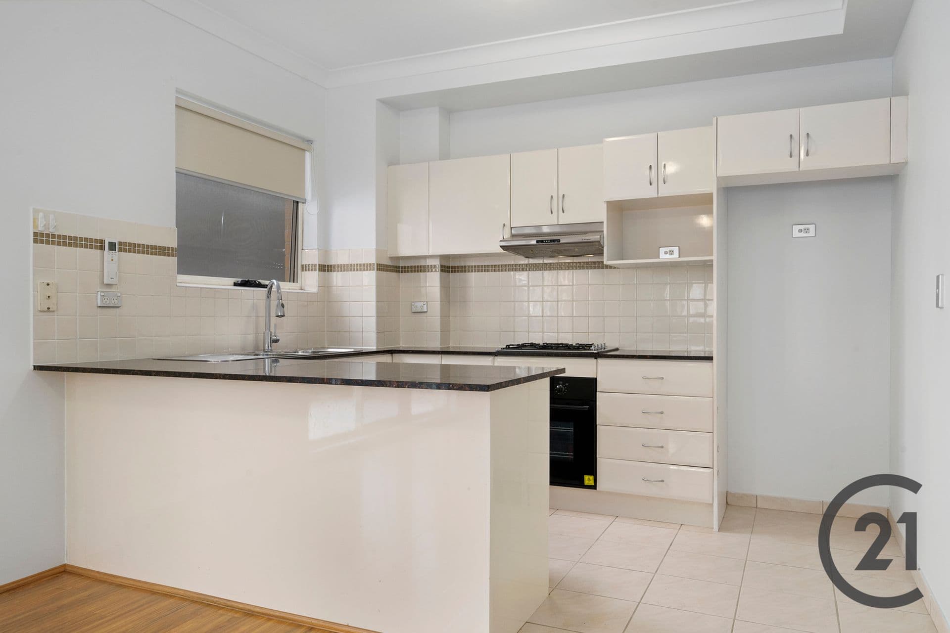 Shop 19-22/297-327 Macquarie Street, Liverpool, NSW, 2170, Warwick Farm - Thumbnail 3